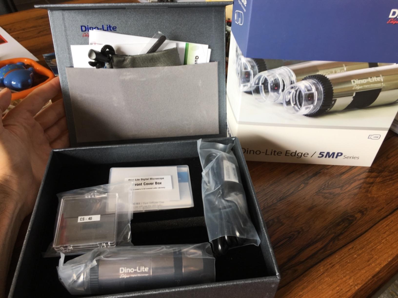 Dino-Lite AM7115MZT USB Digital Microscope, 10x-220x Magnification 5.0MP, Microtouch, Measurement, Scroll Lock, Polarizer, Removable Cap, Metal Body customer photo 1