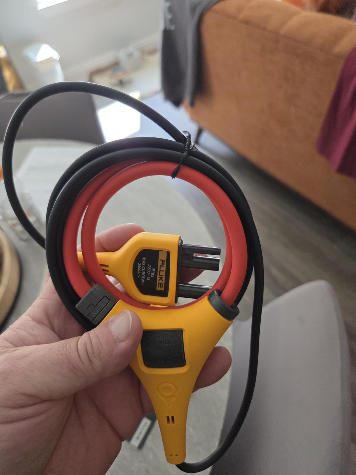 Fluke - FLUKE-376 FC 376 FC 1000A Ac/Dc TRMS Wireless Clamp W/Iflex customer photo 2