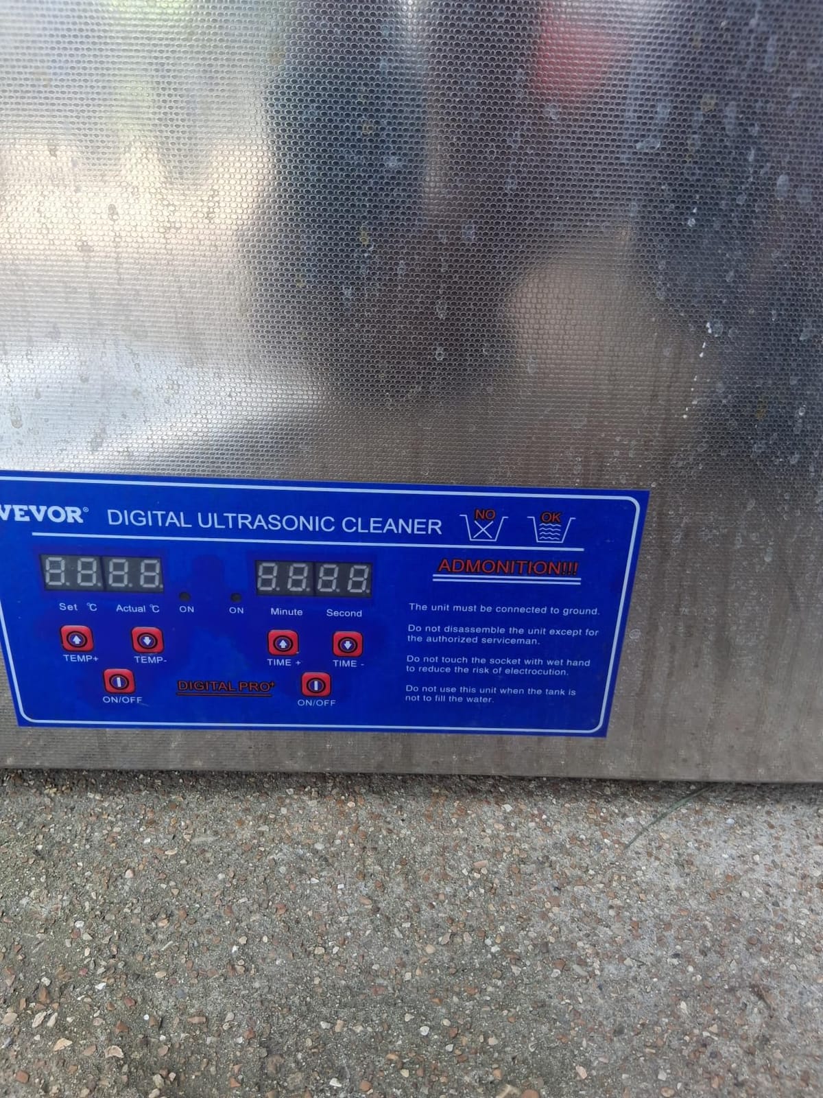 VEVOR 6L Commercial Sonic Cleaner, 40kHz Professional Cleaning Machine with Digital Timer & Heater, 110V - Ideal for Watches, Instruments, and Industrial Parts, FCC/CE/RoHS Certified customer photo 2