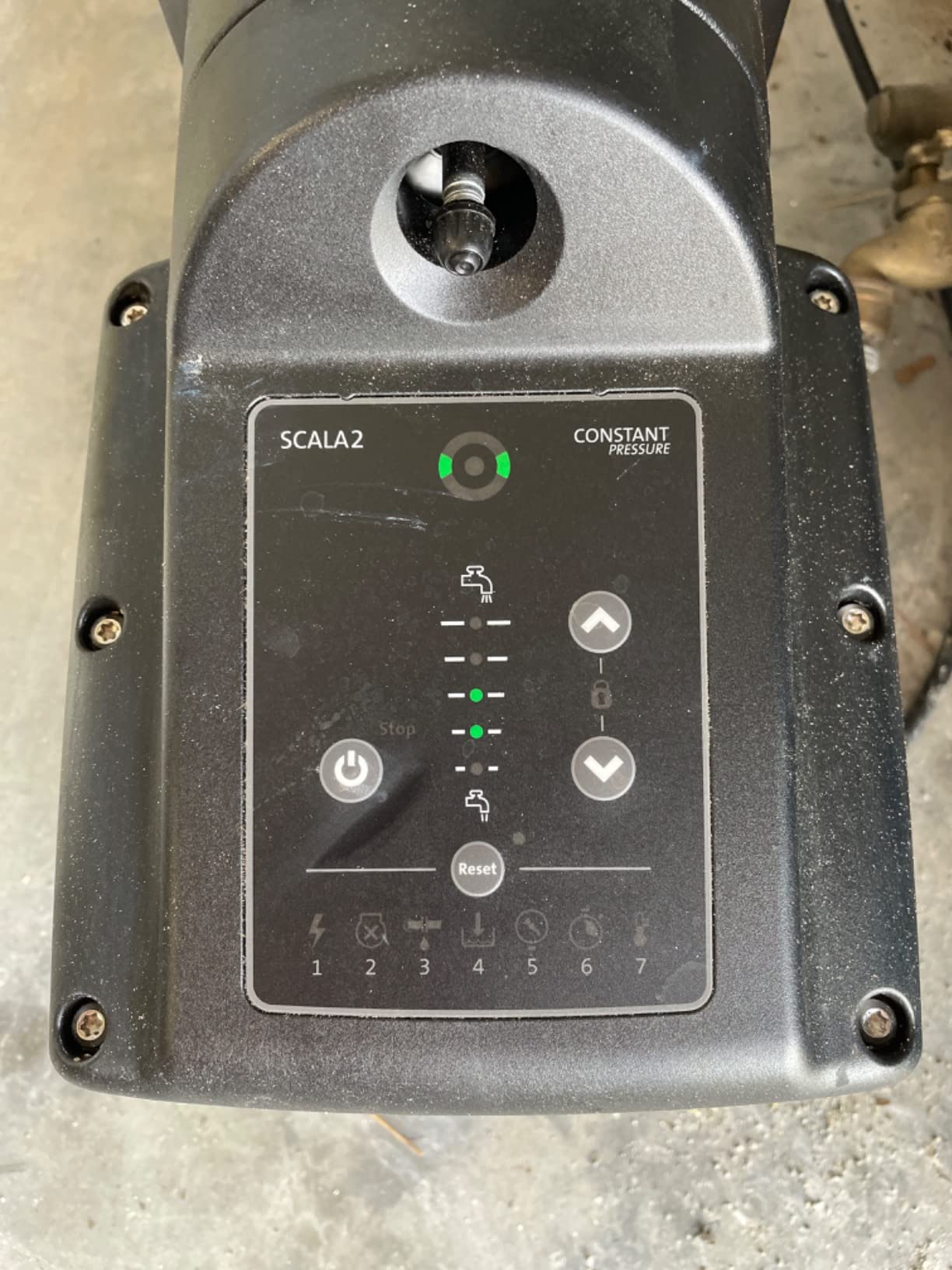 Grundfos 98562818 SCALA2 3-45 AVCBDF 1x115V 60Hz Pressure Boosting Pump customer photo 2