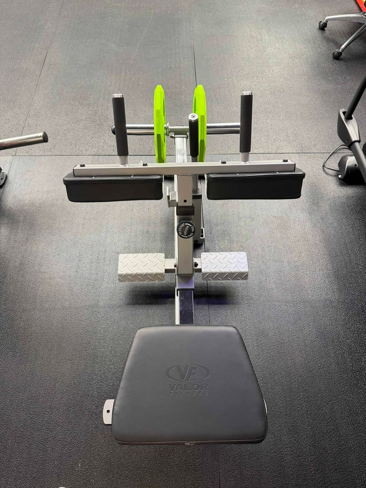 Valor Fitness Seated Calf Raise Machine - Adjustable Plate Loaded Leg Exercise Equipment for Strength Training Workout Calves Home Gym Equipment customer photo 1