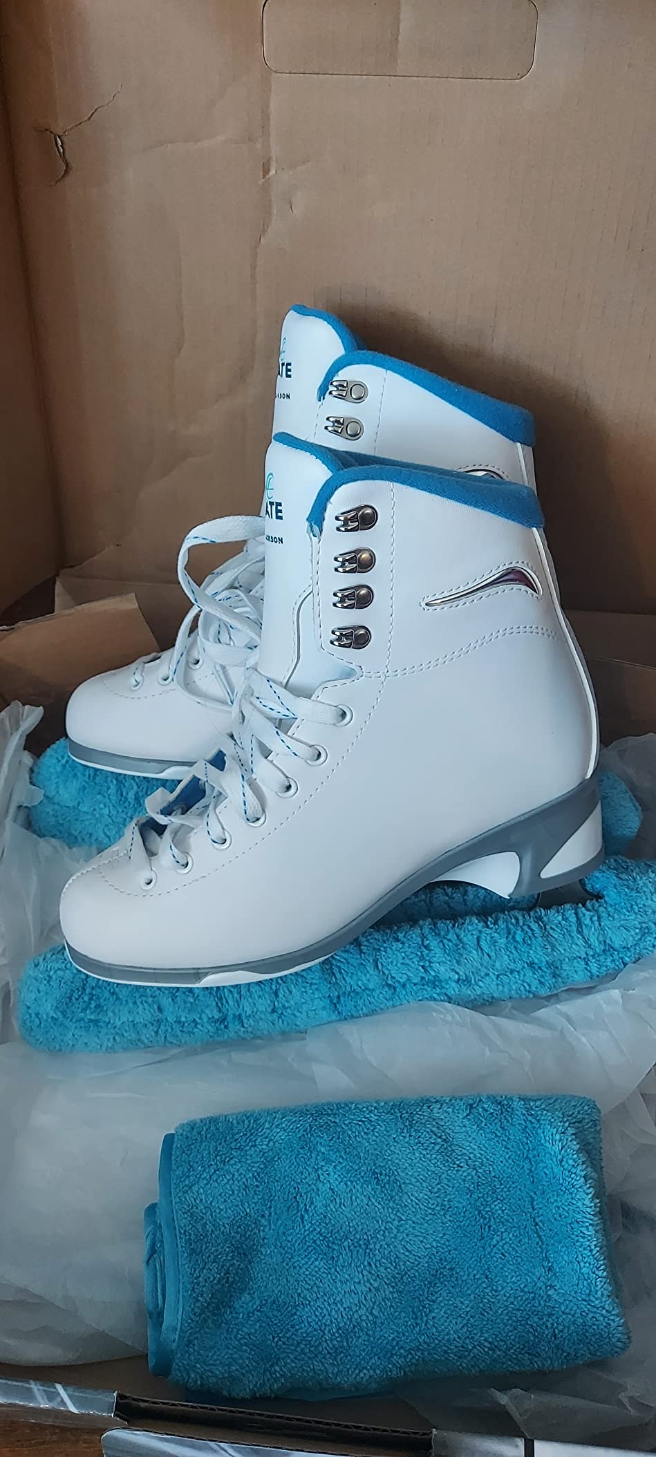 Jackson Figure Ice Skates JS180 / JS181 / JS184 - for Women and Girls | Comfortable Figure Skates for Ice Skating & Recreational Figure Skating, Ice Skates for Kids/Toddler Ice Skates-Medium Width customer photo 1