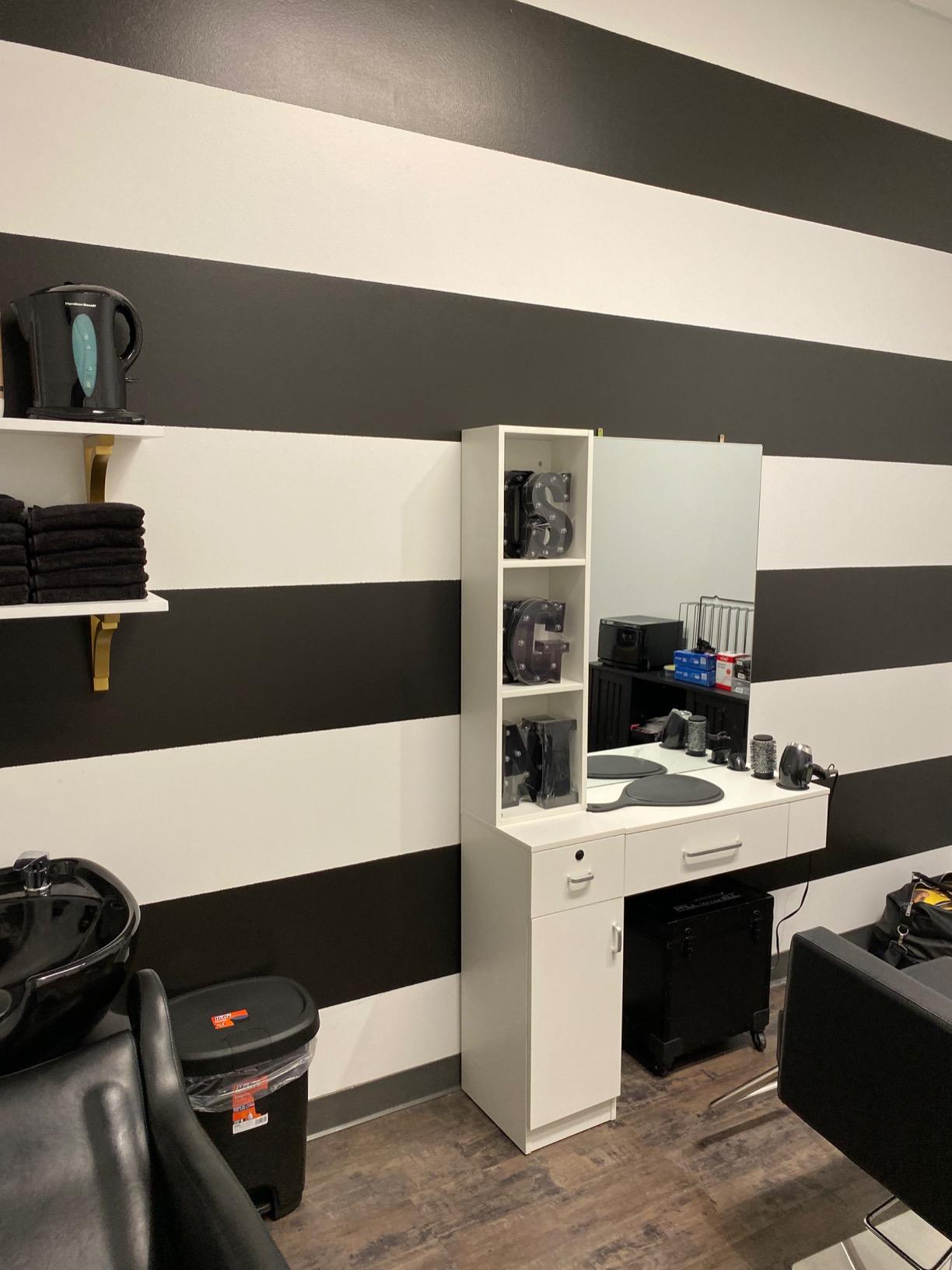 BarberPub Wall Mount Hair Styling Station with Mirror Beauty Salon Spa Equipment Set with 3 Hair Dryer Holders 3036 (Black) customer photo 2