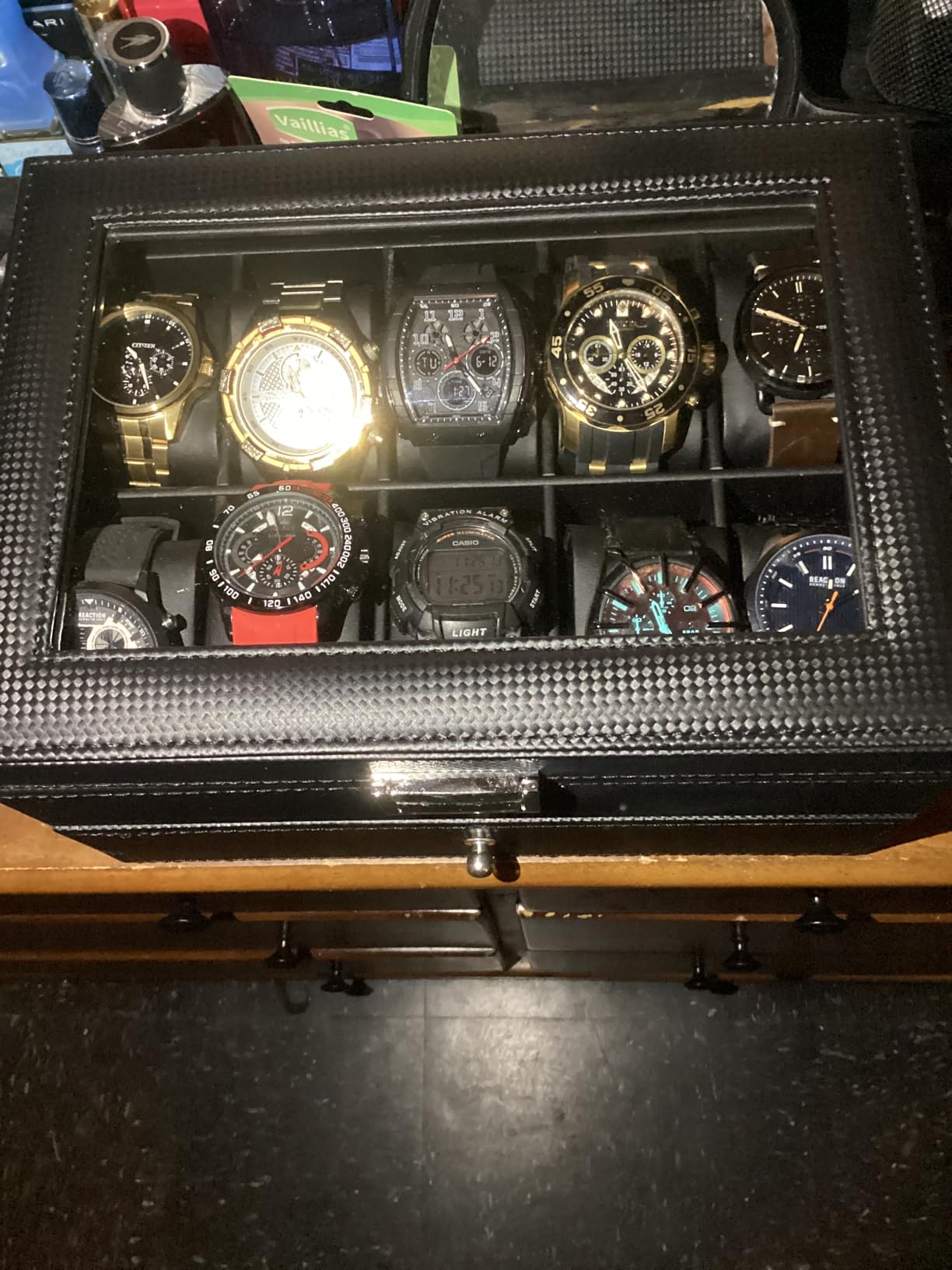 BEWISHOME Watch Box, 20-Slot Watch Cases for Men with Large Glass Lid | Watch Case with Removable Watch Pillows, Synthetic Leather, Watch Storage Organizer Box, Watch Display Case, Black SSH04B customer photo 1