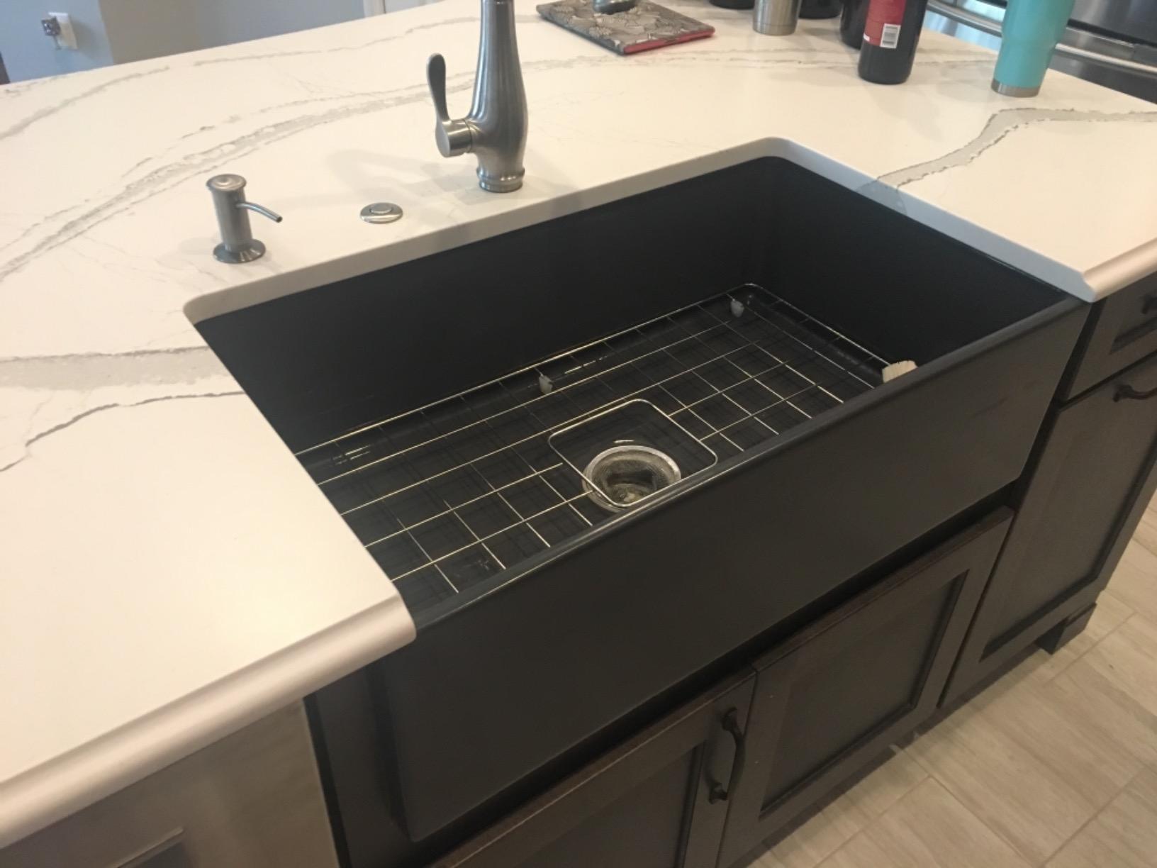 BOCCHI Contempo Farmhouse Apron Front Fireclay 33 in. Single Bowl Kitchen Sink with Protective Bottom Grid and Strainer in White customer photo 1