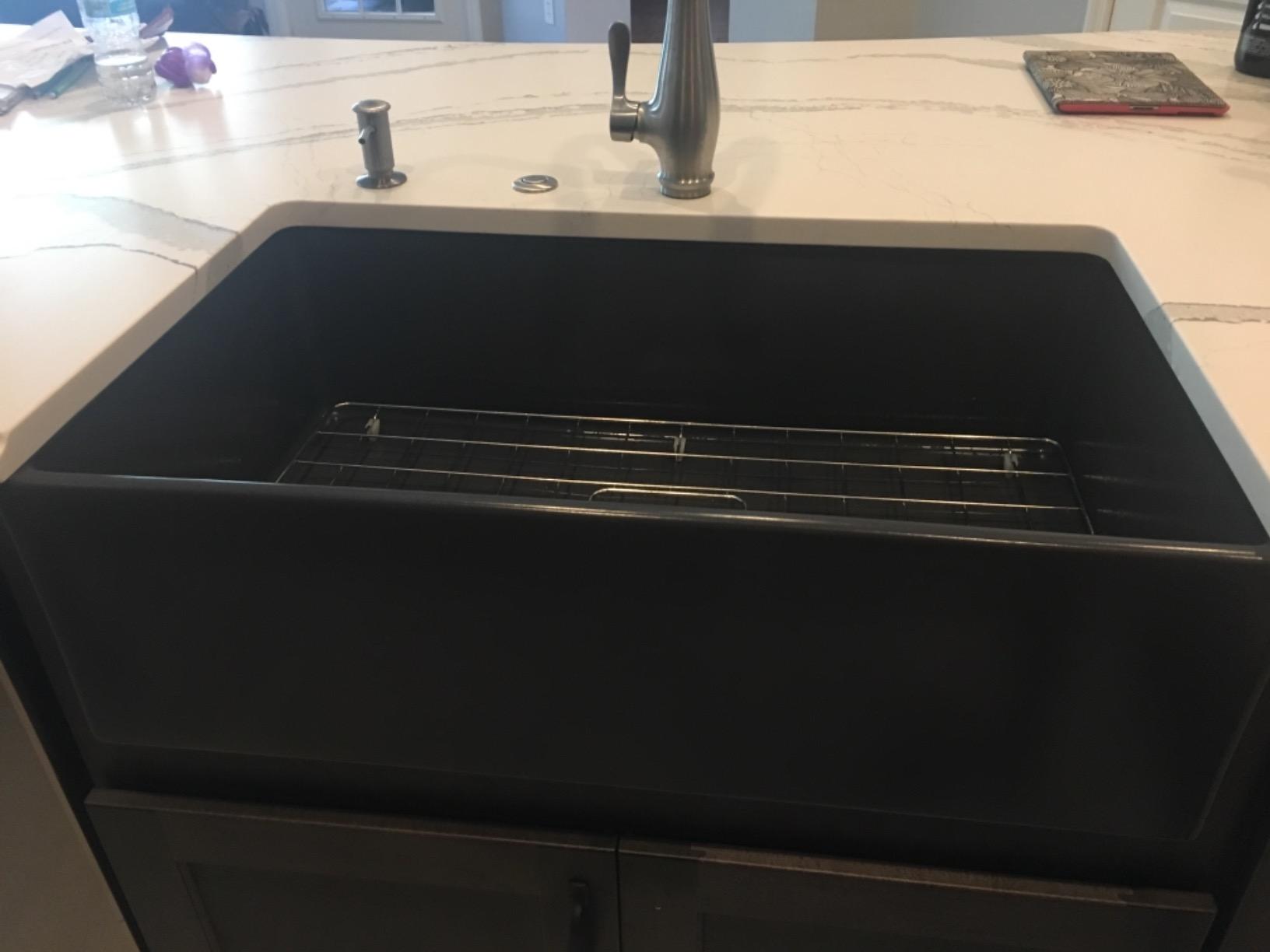 BOCCHI Contempo Farmhouse Apron Front Fireclay 33 in. Single Bowl Kitchen Sink with Protective Bottom Grid and Strainer in White customer photo 2