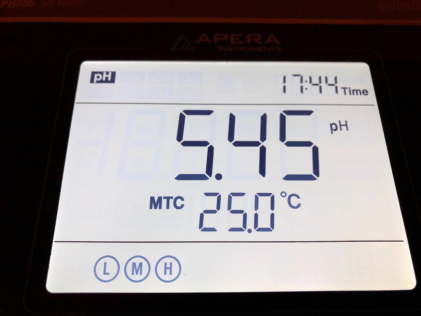 Apera Instruments AI521 PH800 Laboratory Benchtop pH Meter Kit, 0.01 pH Accuracy, GLP Data Management (USB Output), BNC Connector customer photo 1