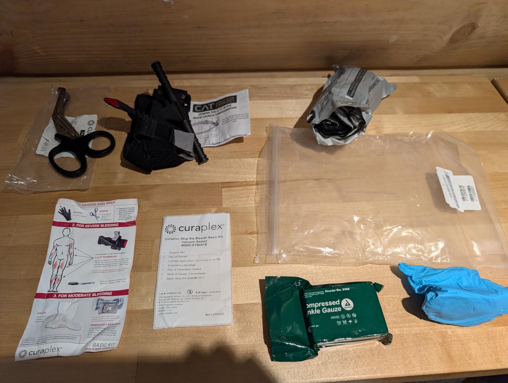 Stop The Bleed Basic Kit with CAT Tourniquet, Vacuum-Packed, Tamper-Proof, Includes Bandages, Gloves, Trauma Shears, and Gauze (SSTBCATBC01-24-KIT) customer photo 1
