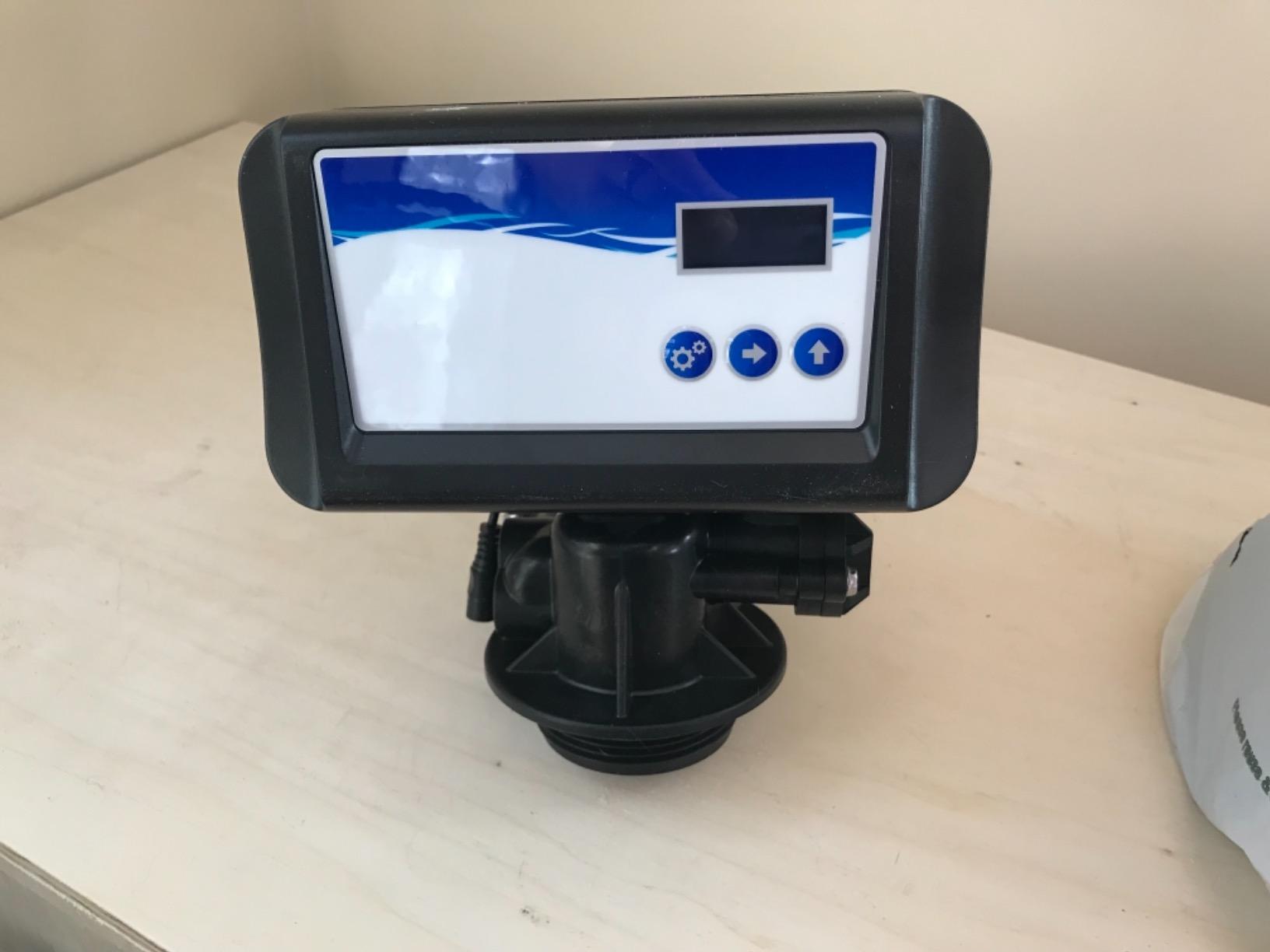 Air Injection Iron Eater Filter 1.0. Removes Iron, Manganese, H2S | 1.0 cu ft Filter Media customer photo 1