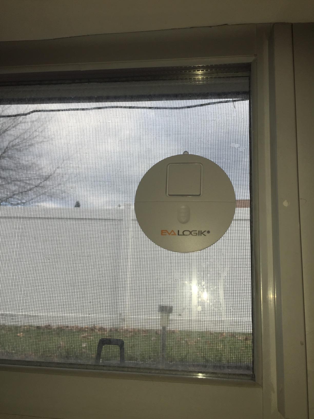 Modern Ultra-Thin Window Alarm with Loud 120dB Sound and Vibration Sensors Compatible with Virtually Any Window, Glass Break Alarm Perfect for Home, Office, Dorm Room - 8 Pack customer photo 2