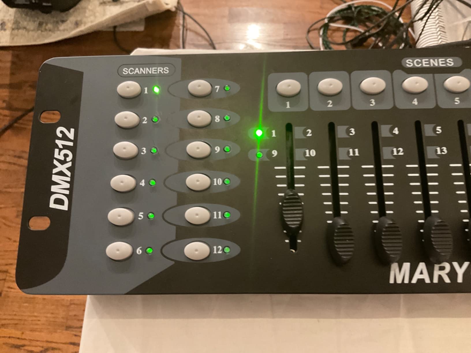 Rockville ROCKFORCE 192-Channel DMX Lighting Controller, Sound-Activated, Programmable Scenes, LED Display, for DJs and Live Events customer photo 2