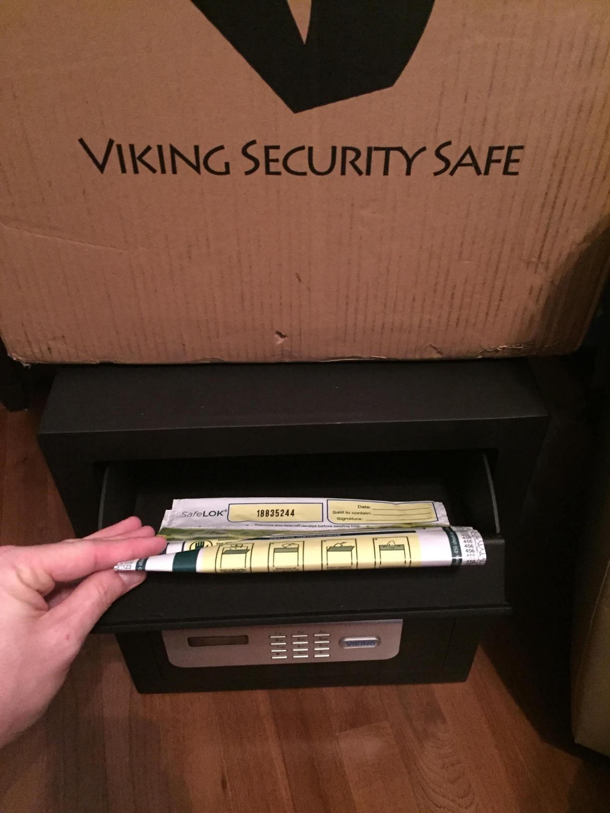 Viking Security Safe VS-40DS Depository Safe with Drop Slot, Heavy-Duty Digital Keypad, Anti-Fish Design, LCD, Motorized Lock customer photo 2