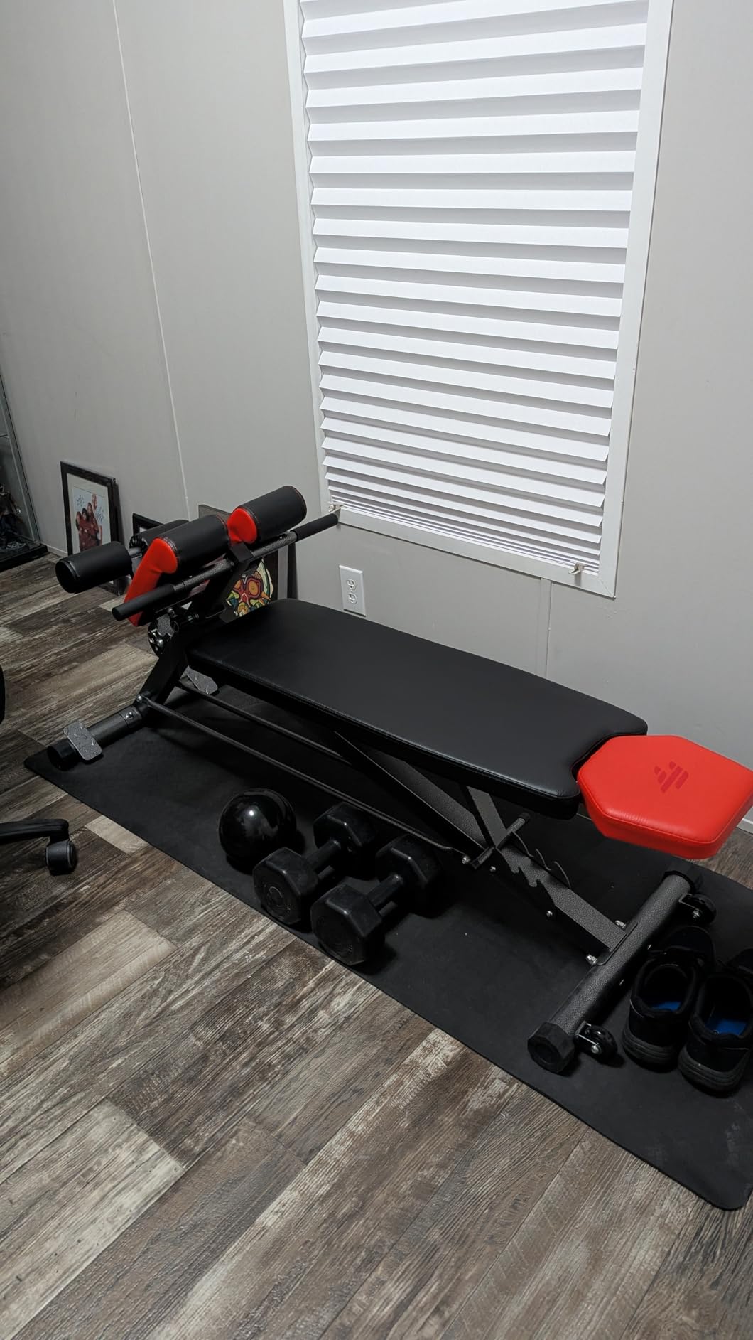 Finer Form Multi-Functional Adjustable Weight Bench and Roman Chair | 8 Back Extension Levels, Chest Press, Sit Ups, Flat Decline Settings, Sturdy Steel Frame, Thick Pad, Workout Chart Included customer photo 1