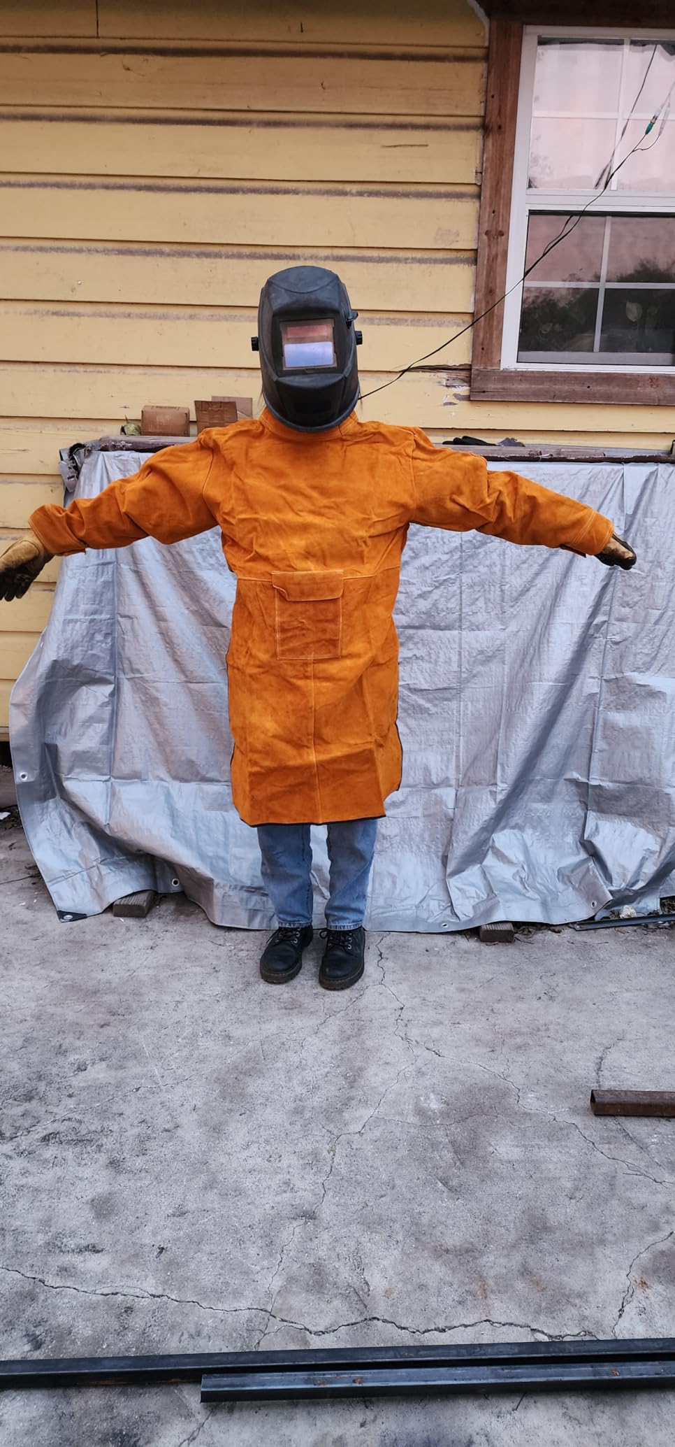 Leather Welding Apron with Sleeves, Heavy Duty Welding Jacket, Heat Flame Resistant Welder Apron for Men customer photo 1