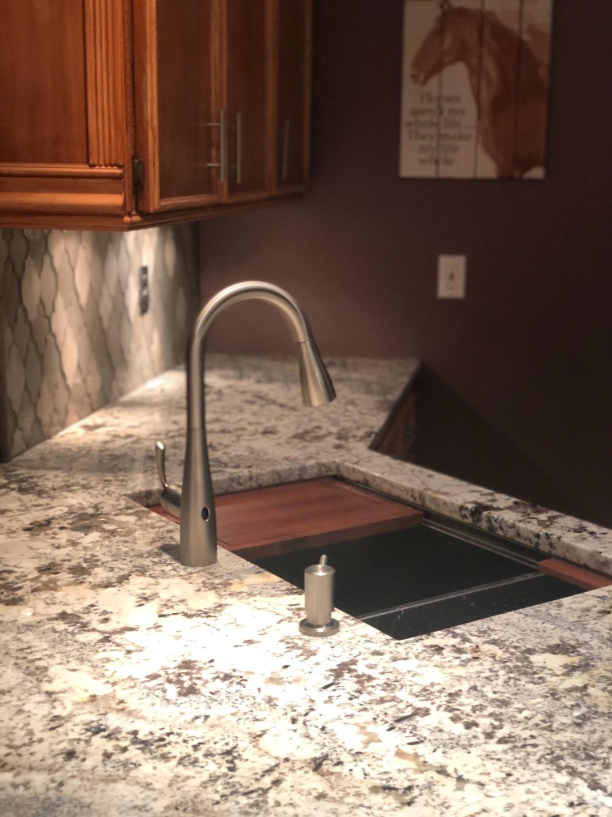 Ruvati 30-in Stainless Steel Undermount Workstation Kitchen Sink - RVH8310 customer photo 1