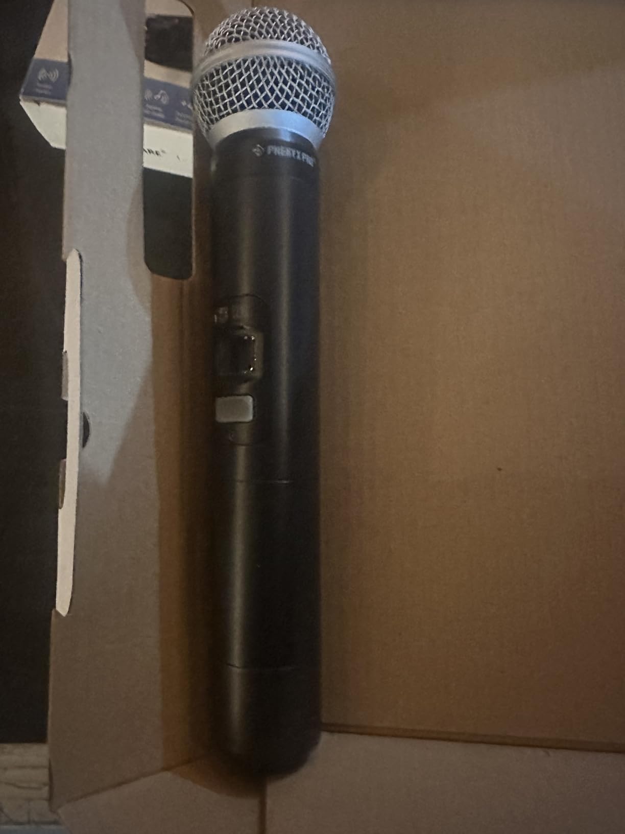 Phenyx Pro Dual UHF Auto Scan Handheld Wireless Microphone System PTU-71-2H customer photo 1