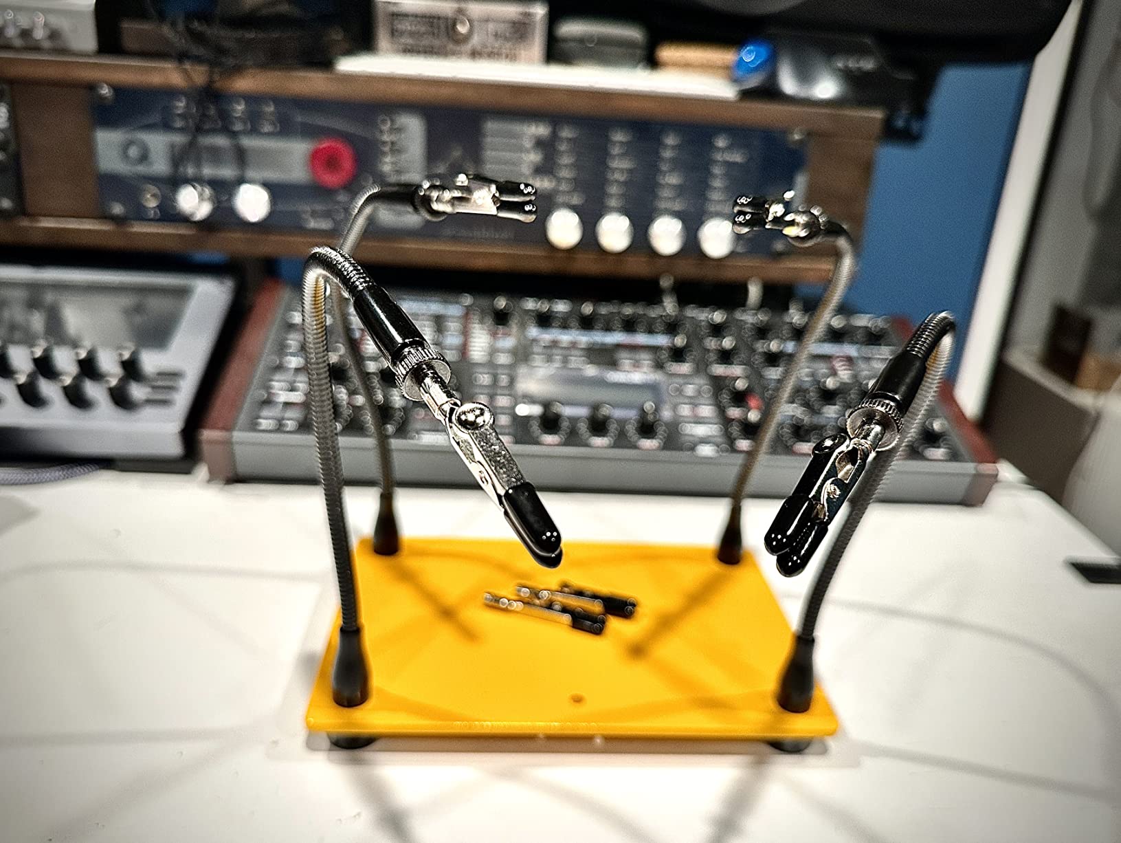KOTTO Helping Hands Soldering,Third Hand Soldering Tool PCB Holder 4 Arms customer photo 2