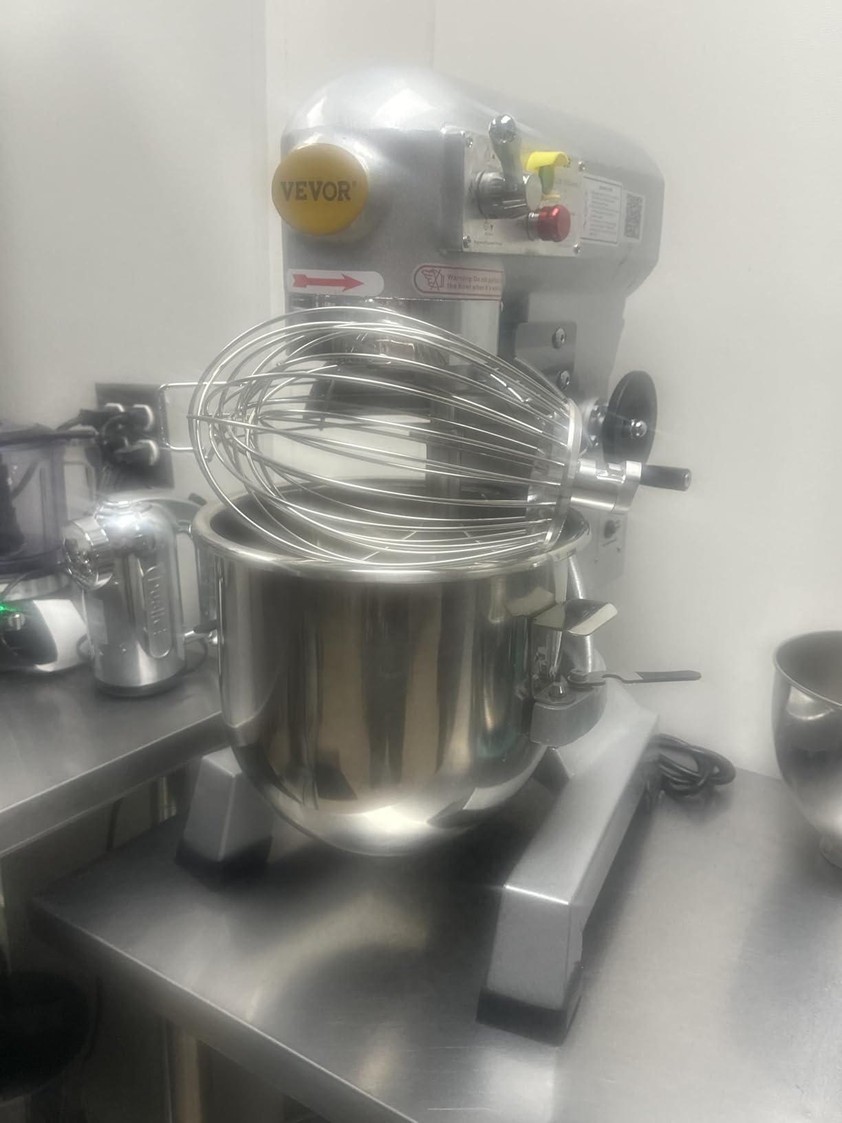 Happybuy 20Qt Commercial Food Mixer with Timing Function, Commercial Mixer 1100W Stainless Steel Bowl Heavy Duty Electric Food Mixer Commercial with 3 Speeds Adjustable, Perfect for Bakery Pizzeria customer photo 1
