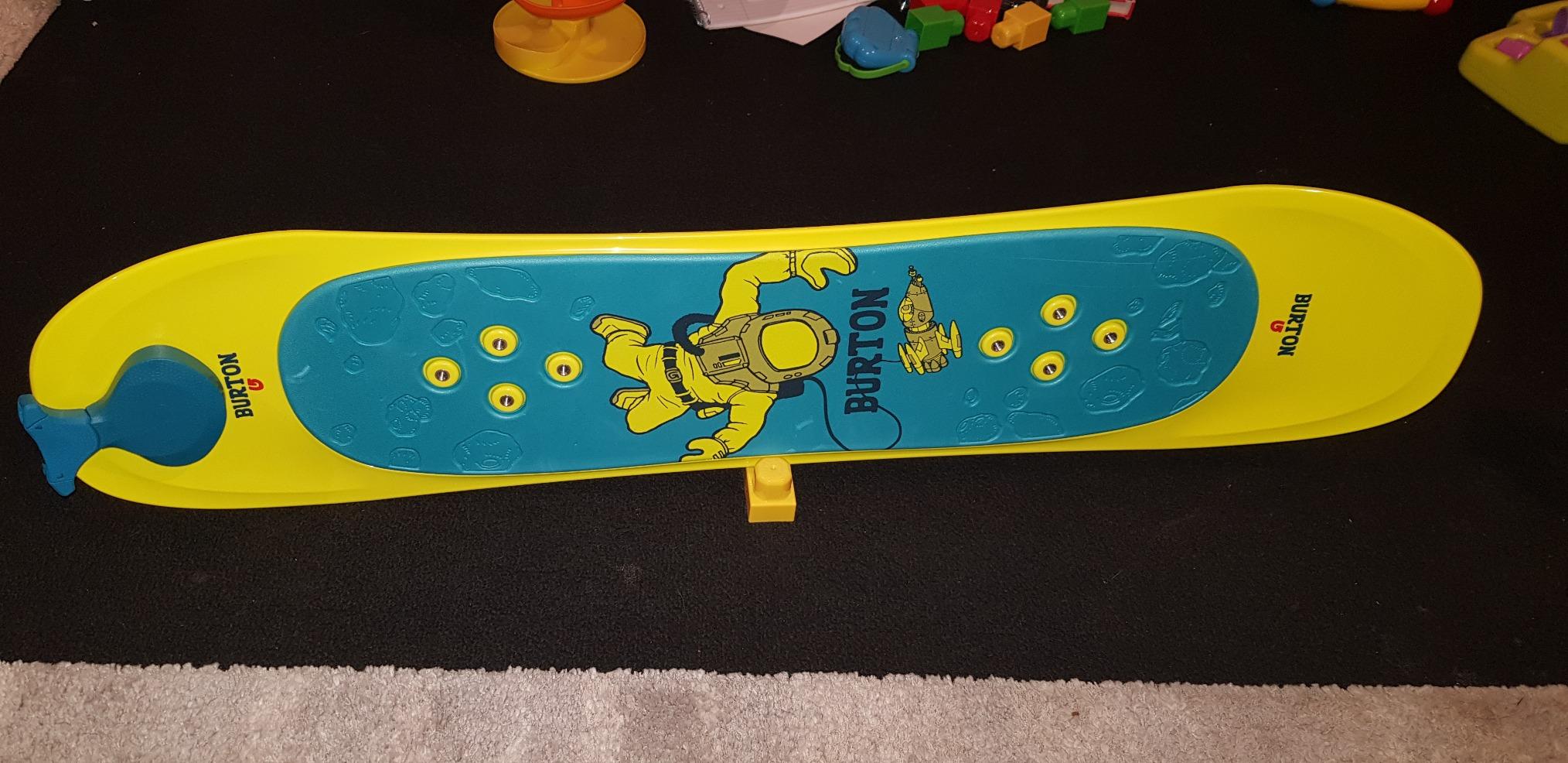 Kids' Burton Riglet Snowboard, 90cm customer photo 2