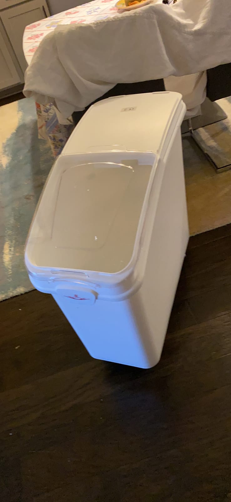 VEVOR 21 Gallon Ingredient Bin with Scoop 400 Cup Ingredient Bin with Sliding Lid Commercial Food Storage for Kitchen customer photo 2