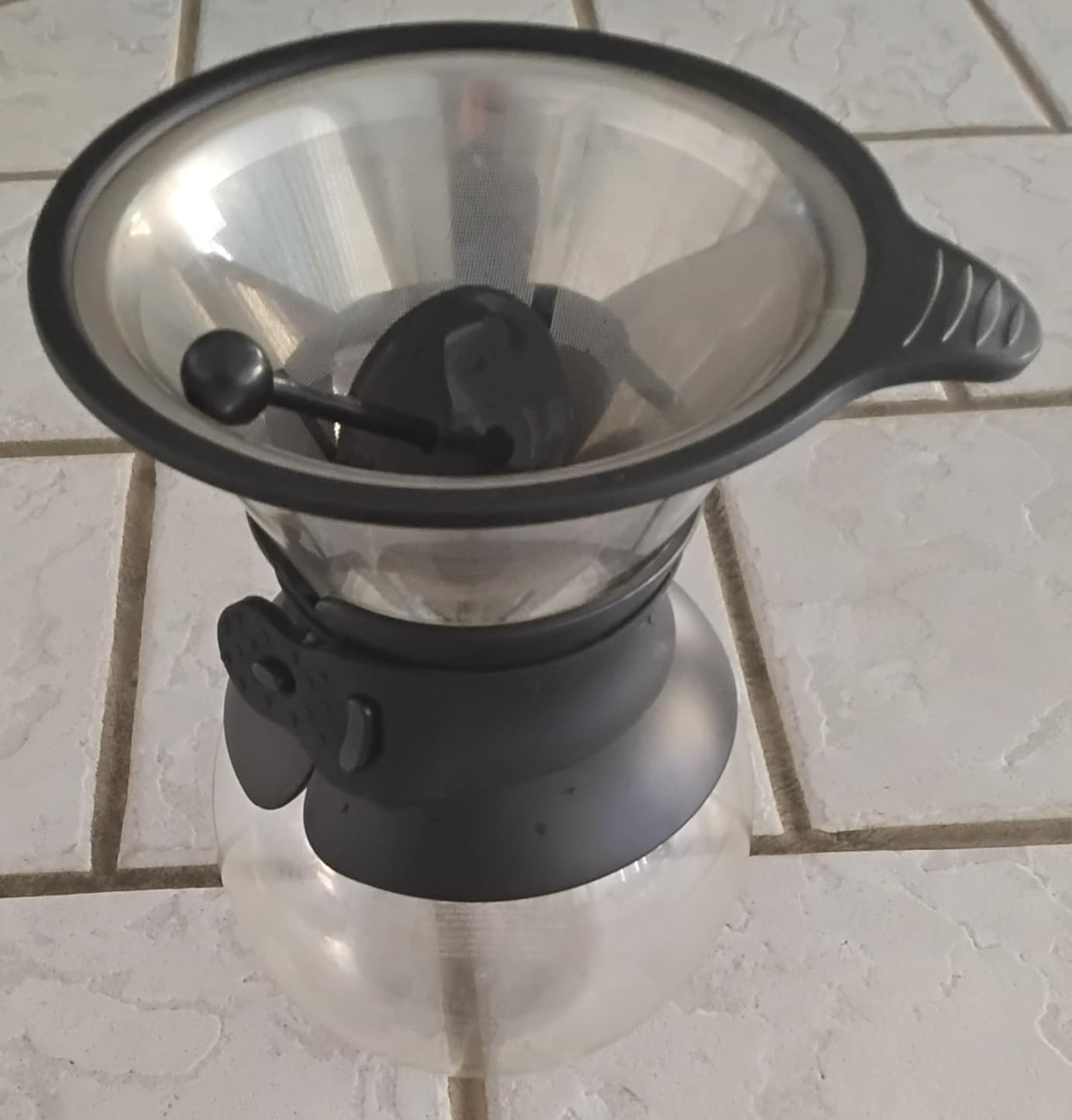 Bodum 34oz Pour Over Coffee Maker, High-Heat Borosilicate Glass with Reusable Stainless Steel Filter and Black Band Grip - Made in Portugal customer photo 1