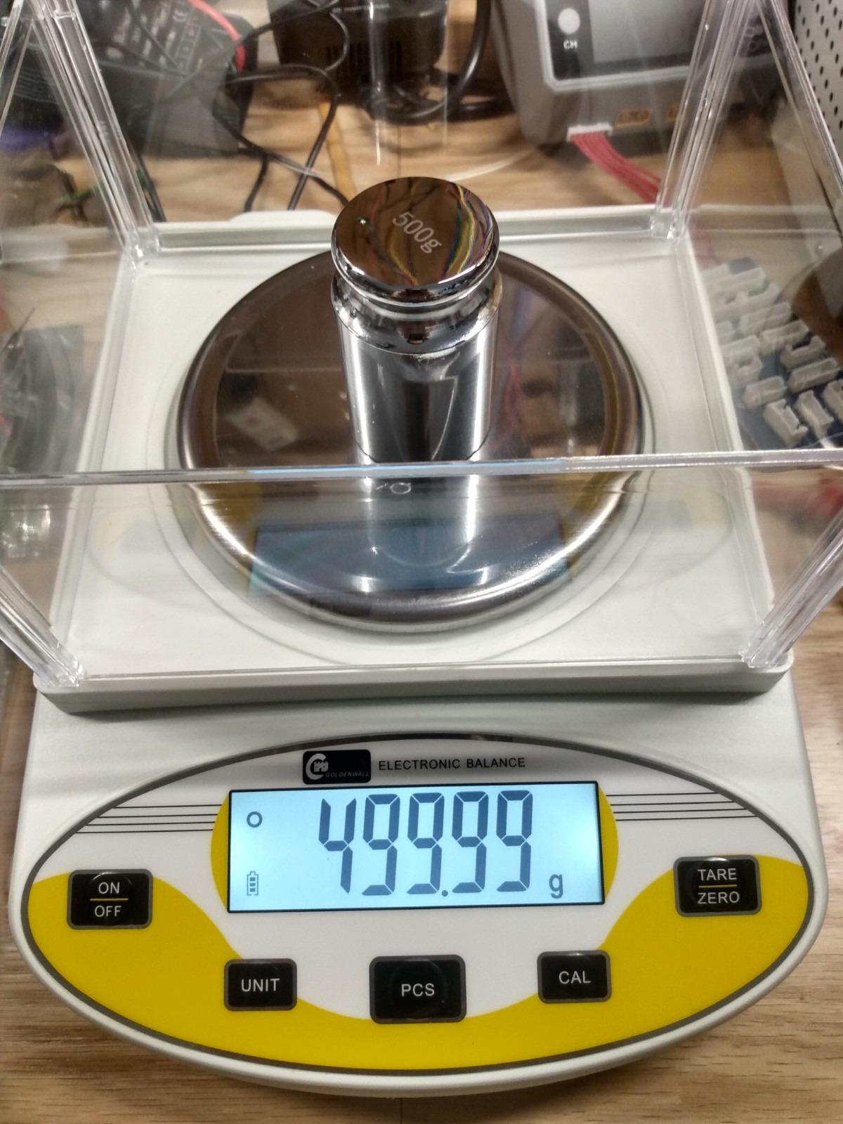 CGOLDENWALL Precision Lab Scale 5000gX0.01g Analytical Electronic Balance Digital Laboratory Scale Precision Jewelry Scales Kitchen Weighing Electronic Scales 0.01g Calibrated 110V (5000g, 0.01g) customer photo 2
