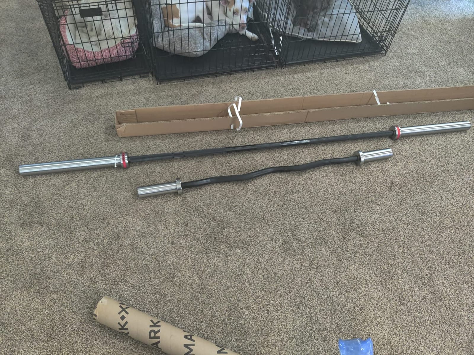 XMARK Crowbar Olympic Barbell, 20kg Training Bar, 28mm Shaft, Center Knurl, Built for Strength Training and Olympic Lifts customer photo 2