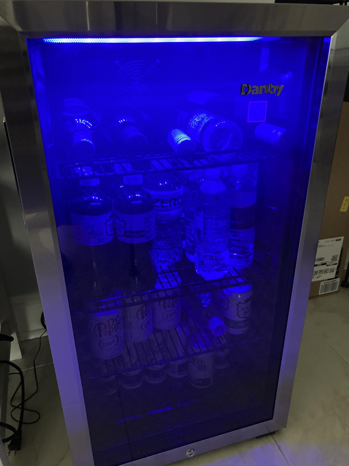 Danby DBC117A1BSSDB-6 117 Can Beverage Center, 3.1 Cu.Ft. Freestanding Drinks Refrigerator for Basement, Dining, Living Room-Bar Fridge Perfect for Beer, Pop, Water, Black/Grey customer photo 2