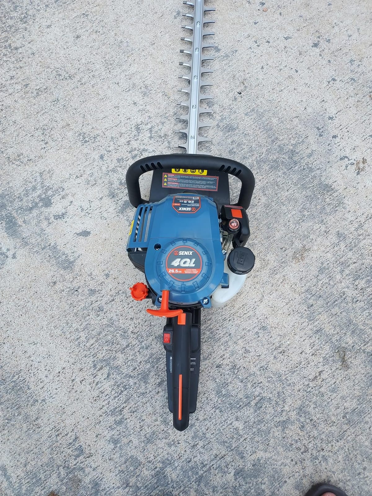 SENIX 4QL 26.5cc 22-Inch Gas Hedge Trimmer, 1-1/8
