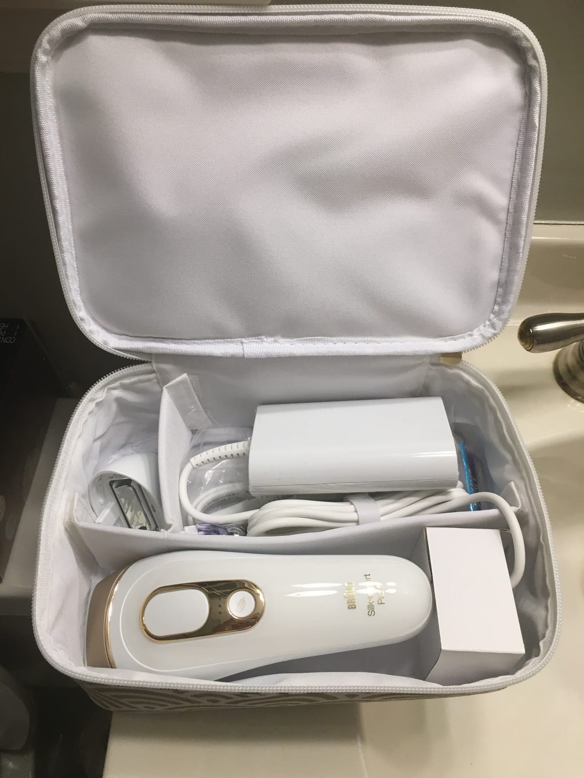 Braun IPL, Silk·Expert Pro 5, IPL Hair Removal for Women and Men, Permanent Laser Hair Reduction At-Home, 2 Heads, Pouch, IPL5137 customer photo 1