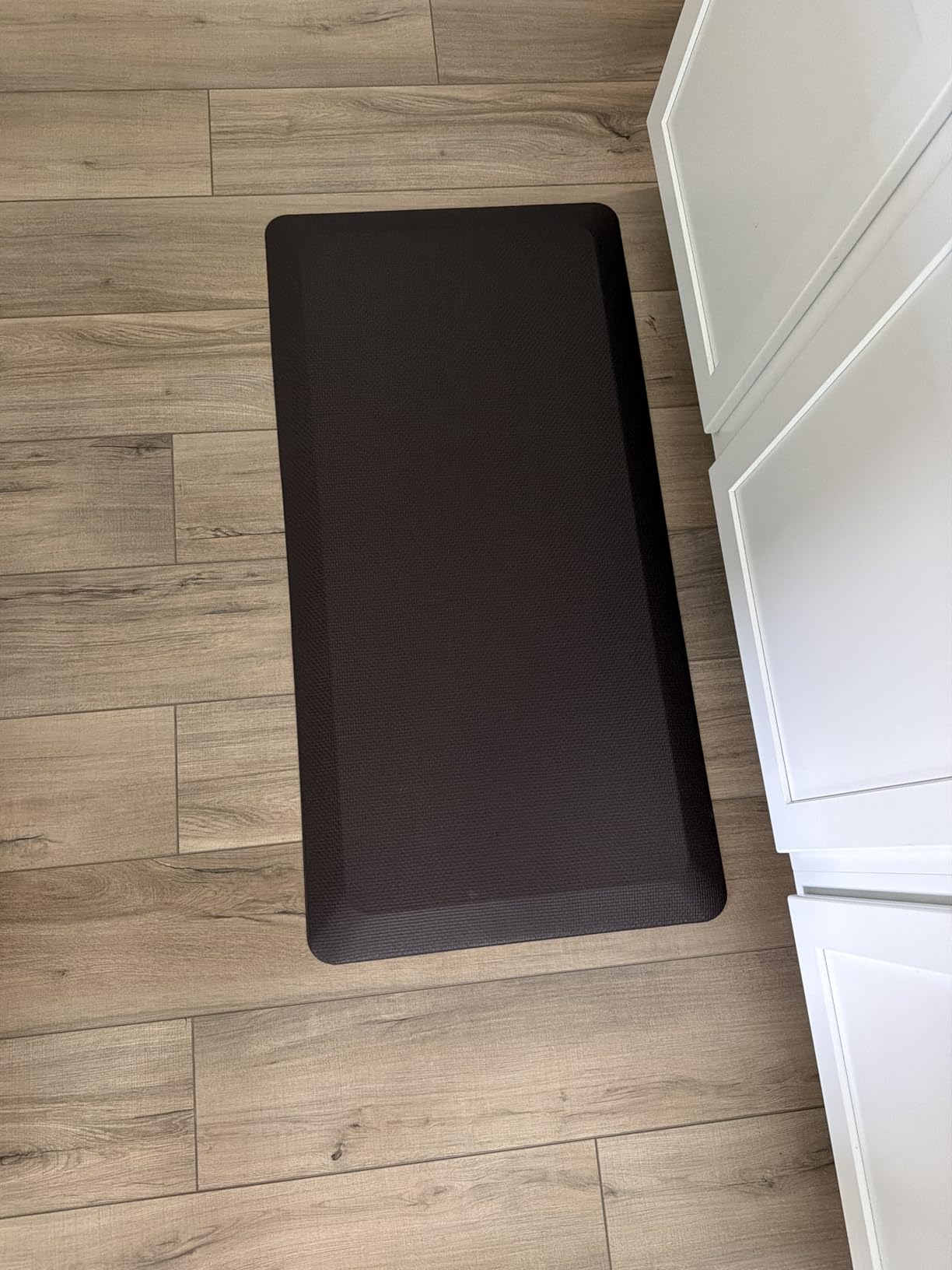 FEATOL Anti Fatigue Mat for Standing, 9/10-Inch Extra Thick Ergonomic Standing Desk Mat, 20 x 32 Inches, Black customer photo 1