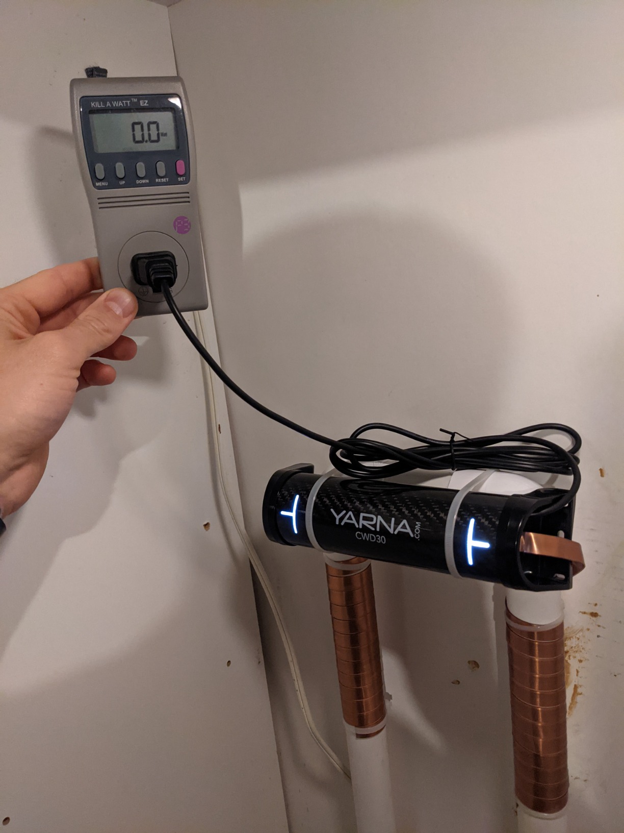 YARNA Electronic Water Descaler - No-Salt Softener, Pipes to 1