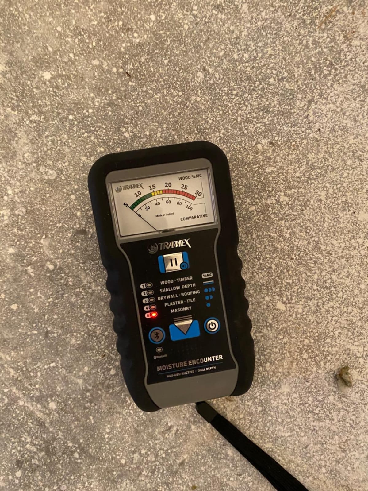 Tramex Moisture Encounter ME5 | Pinless Meter for Measuring Moisture Content in Wood, Drywall & Building Materials customer photo 1