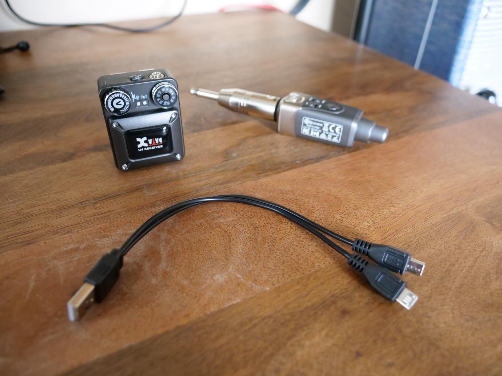 Xvive U4 Wireless in-Ear Monitor System Professional IEM System Transmitter and Beltpack Receiver for Studio, Band Rehearsal, Live Performance customer photo 2