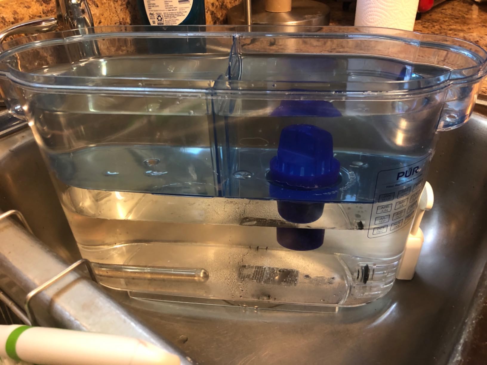 PUR 30-Cup Countertop Water Filter Dispenser, 1 Genuine PUR Filter, 2-in-1 Powerful Filtration, Lasts 2 Months or 40 Gallons, Dishwasher Safe, White/Blue (DS1800Z) customer photo 2