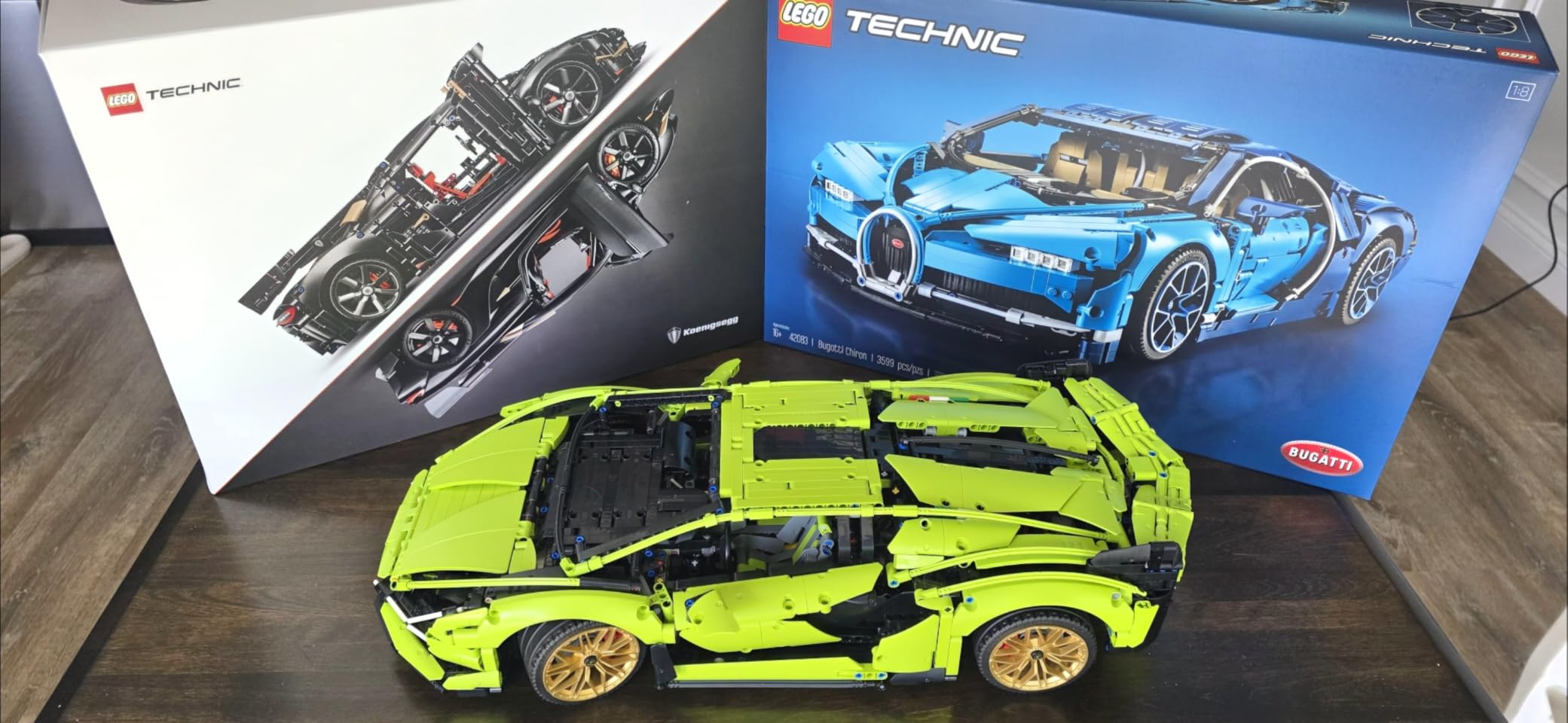 LEGO Technic Lamborghini Sián FKP 37 Building Sets for Adults - Detailed Lamborghini Model Car Kit for Men & Women, Ages 18+ Years - Display in Room as Decor - 42115 customer photo 1