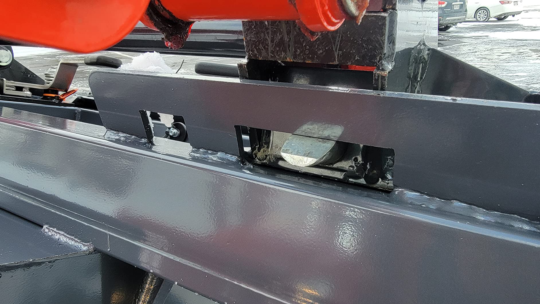 Titan Attachments USA Made Grey Extreme Stump Bucket, Skid Steer Tree Spade Stump Remover Digger, Serrated Leading Edge, Replaceable Teeth, Quick Tach Mounting Style customer photo 2