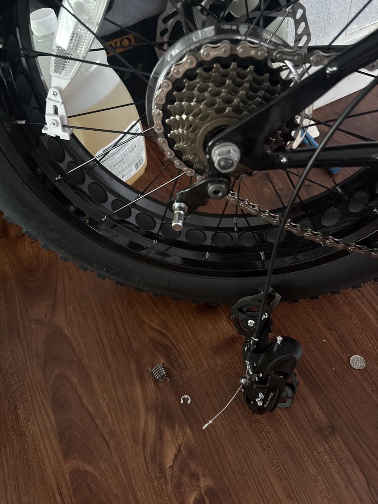 Mongoose Argus Trail or ST Fat Tire Mountain Bike, 20, 24 or 26 Inch Bike for Kids and Adults, 7 or 16 Speed, Aluminum or Steel Frame, Knobby Mountain Fat Tires, Mechanical Disc Brakes customer photo 1