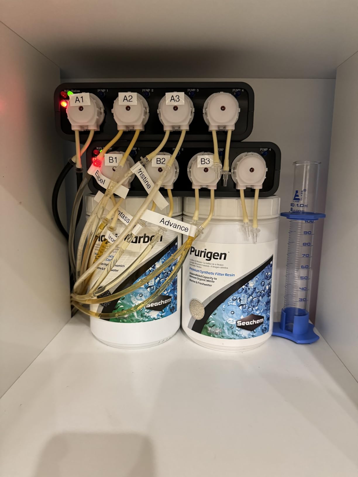 Jebao Doser 2.4 WIFI 4-Channel Auto Dosing Pump for Saltwater Reef Aquarium customer photo 2