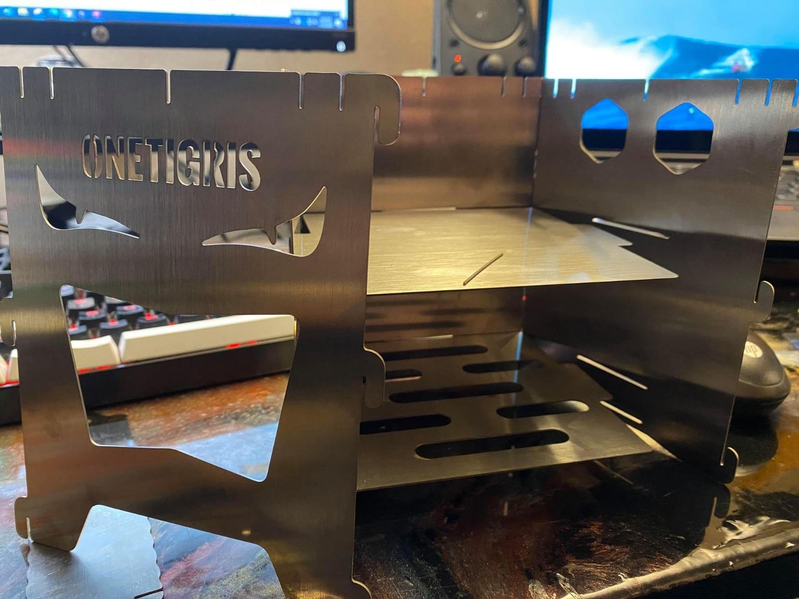 OneTigris Camping Backpacking Stove Portable Foldable Burning Wood Stove for Outdoor Hiking Picnic BBQ, Stainless Steel (Medium) customer photo 2
