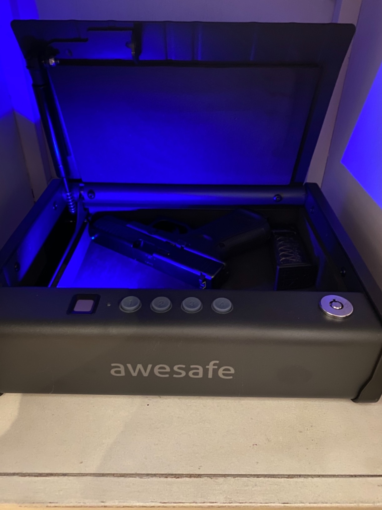 awesafe Biometric Gun Safe, Quick Access Pistol Safe with Digital PIN Key | Portable Gun Safe, Car Gun Safe, Handgun Safe, Gun Lock Box with Gas Strut customer photo 1