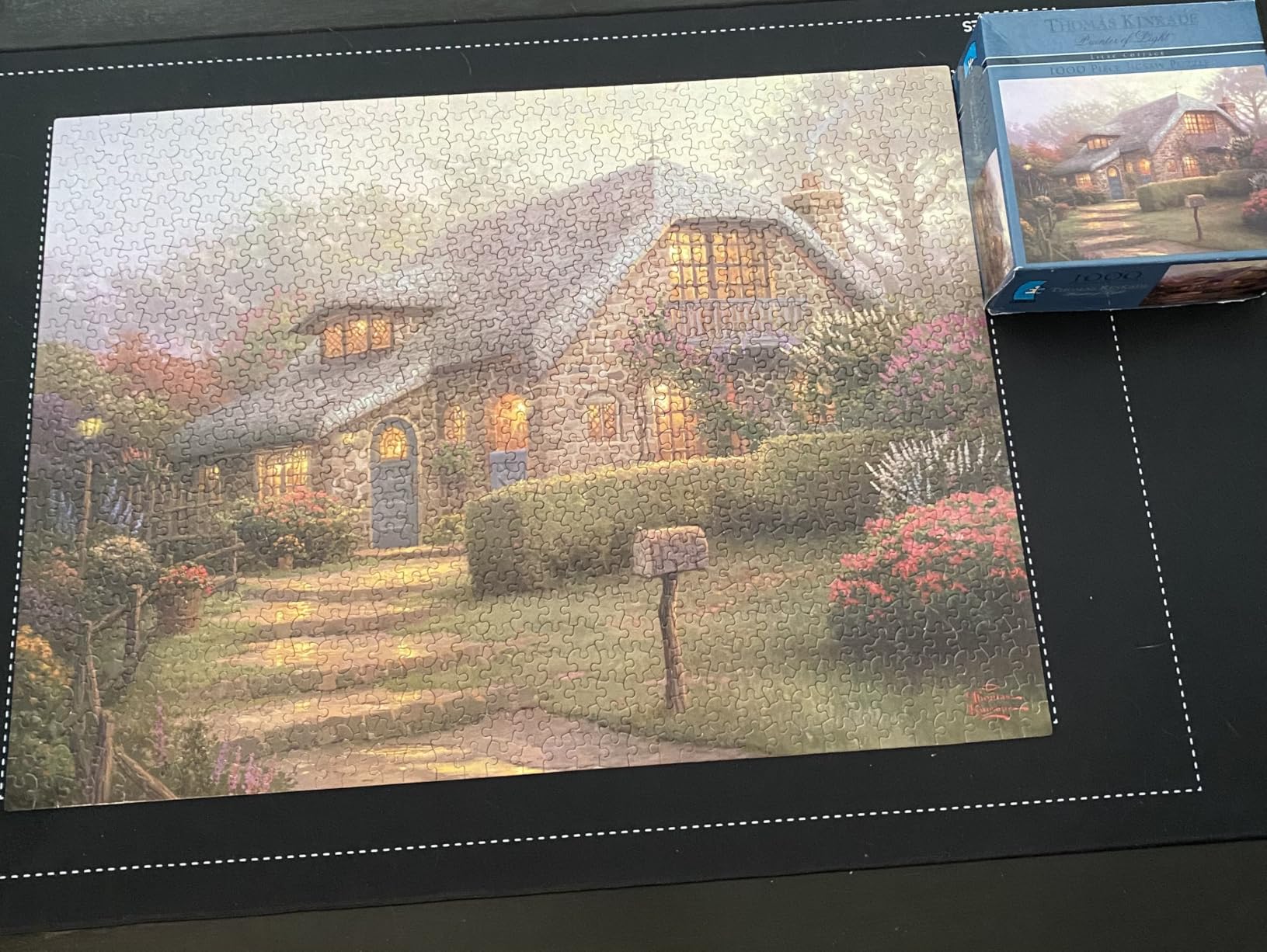 The Original Newverest Jigsaw Puzzle Mat Roll Up, Saver Pad 46