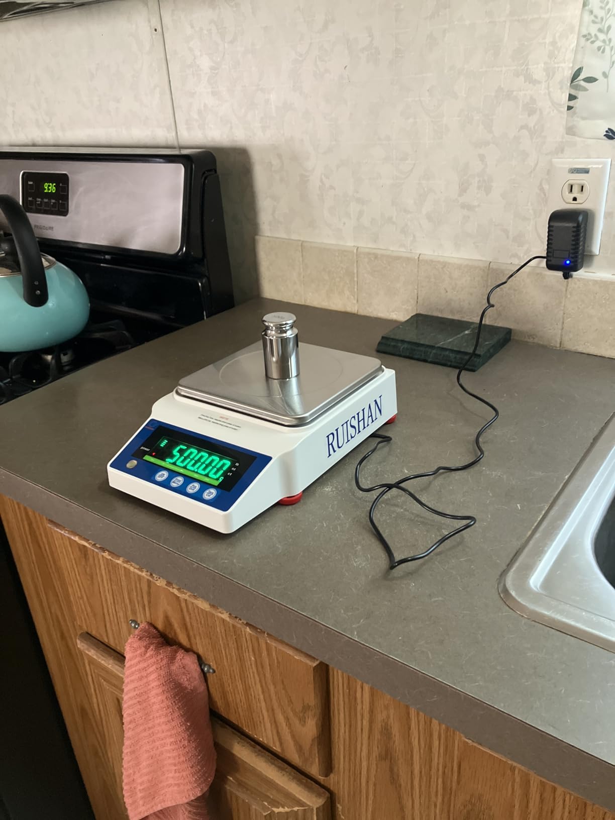Lab Scale 5000gx0.01g High Precision Scientific Electronic Digital Laboratory Lab Weight Analytical Balance Scale .01g Accuracy Jewelry Pharmacy Chemistry Industria Calibrated Gram Scale customer photo 1