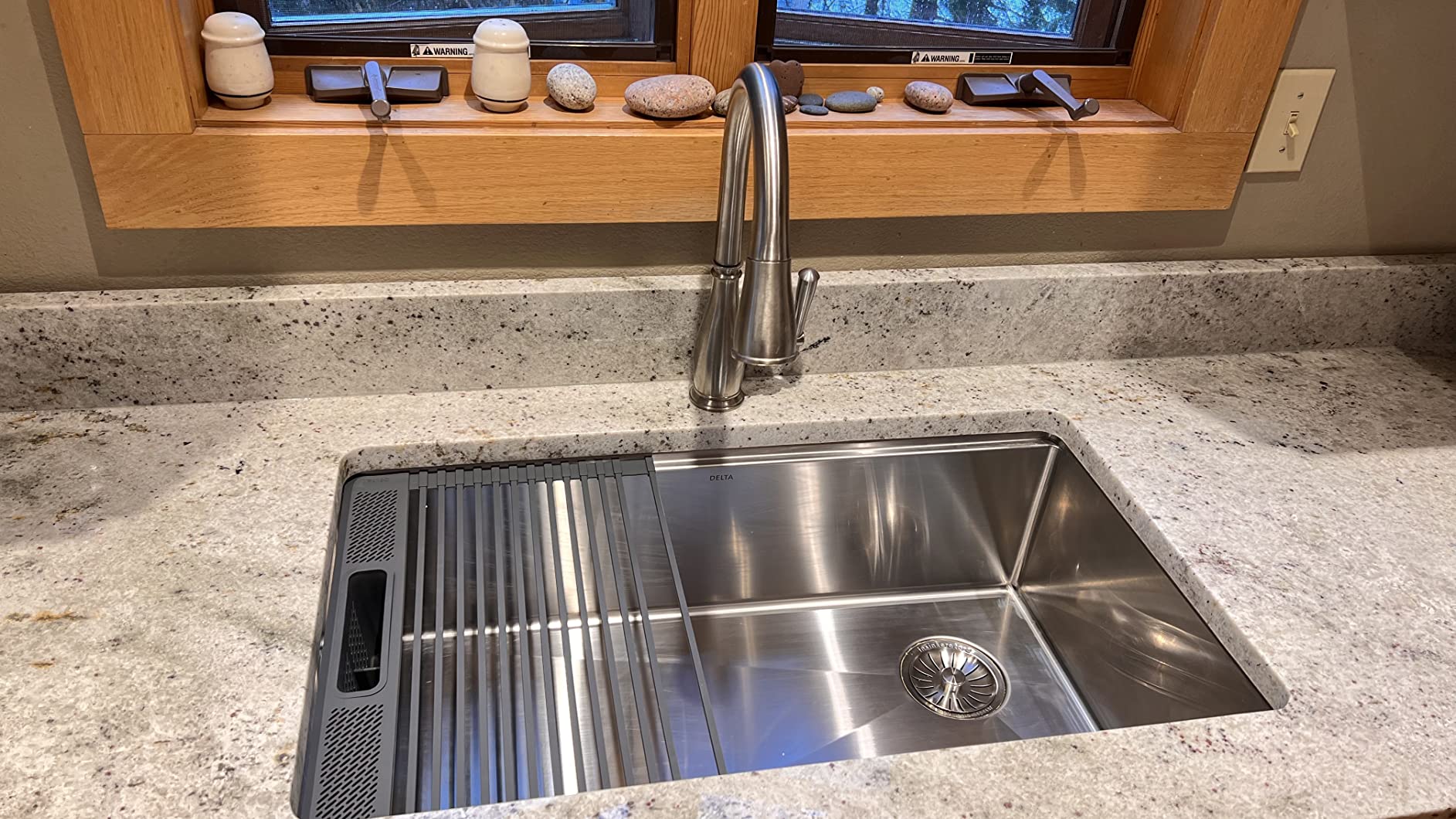 DELTA FAUCET 95B932-32S-SS Lorelai Workstation Kitchen Sink Undermount Stainless Steel Single Bowl with WorkFlow Ledge and Chef's Kit of 6 Accessories customer photo 2