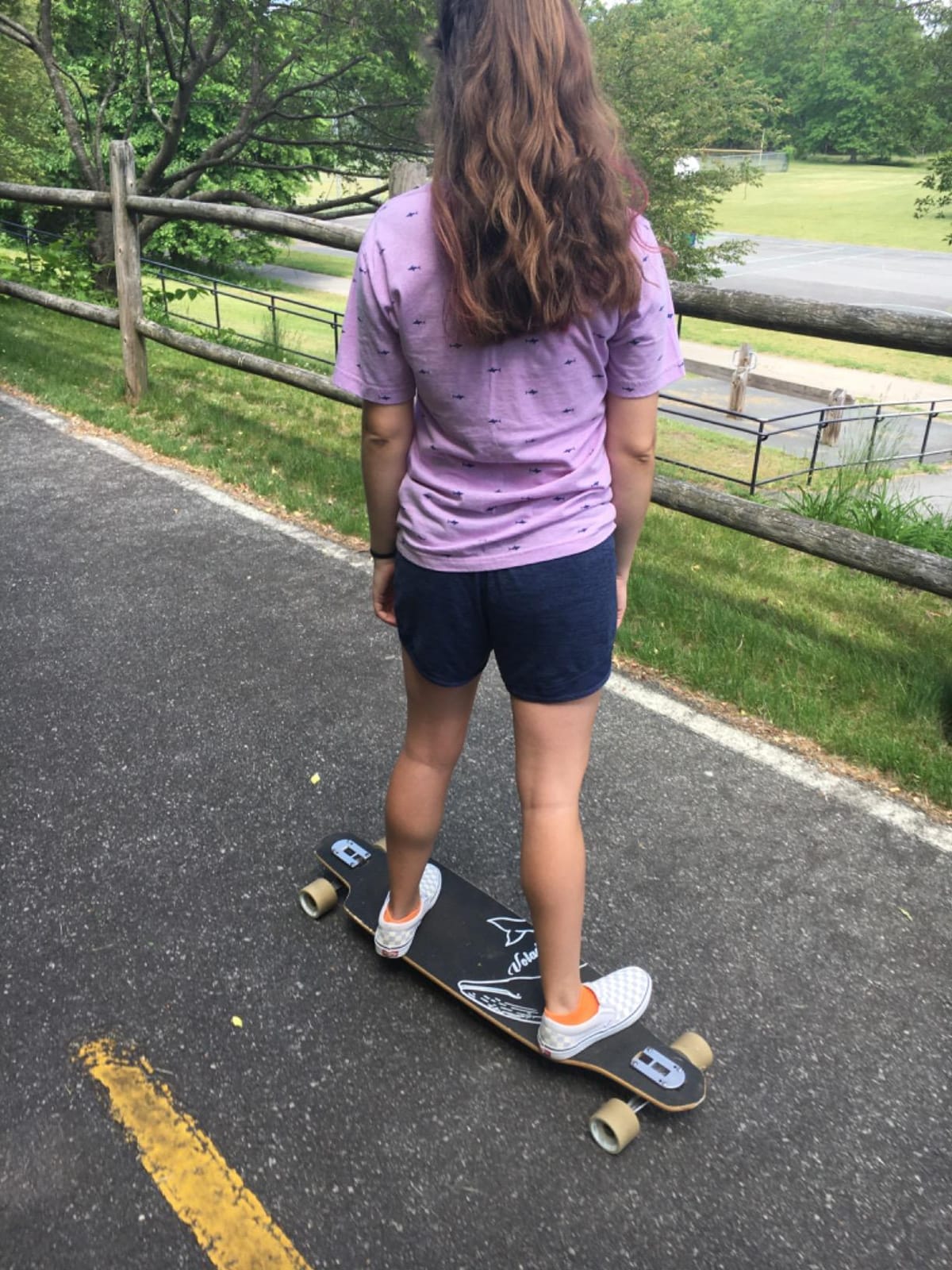 VOLADOR Urban Freeride Pro Longboard Cruiser 40inch | Canadian Maple Wood Deck & Forged Reverse Kingpin Truck | Drop Through Longboard Complete Setup for Urban Commuting customer photo 1
