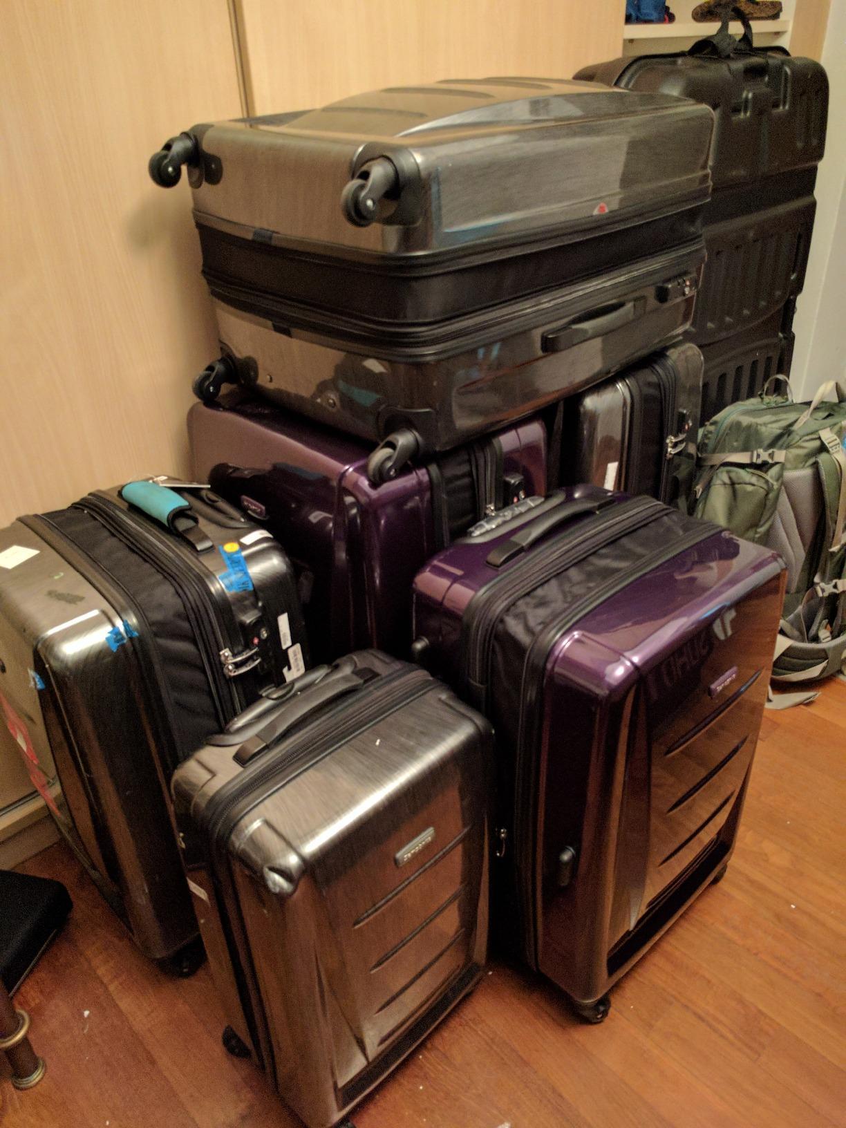 Samsonite Winfield 2 Hardside Luggage with Spinner Wheels, 3-Piece Set (20/24/28), Cactus Green customer photo 2