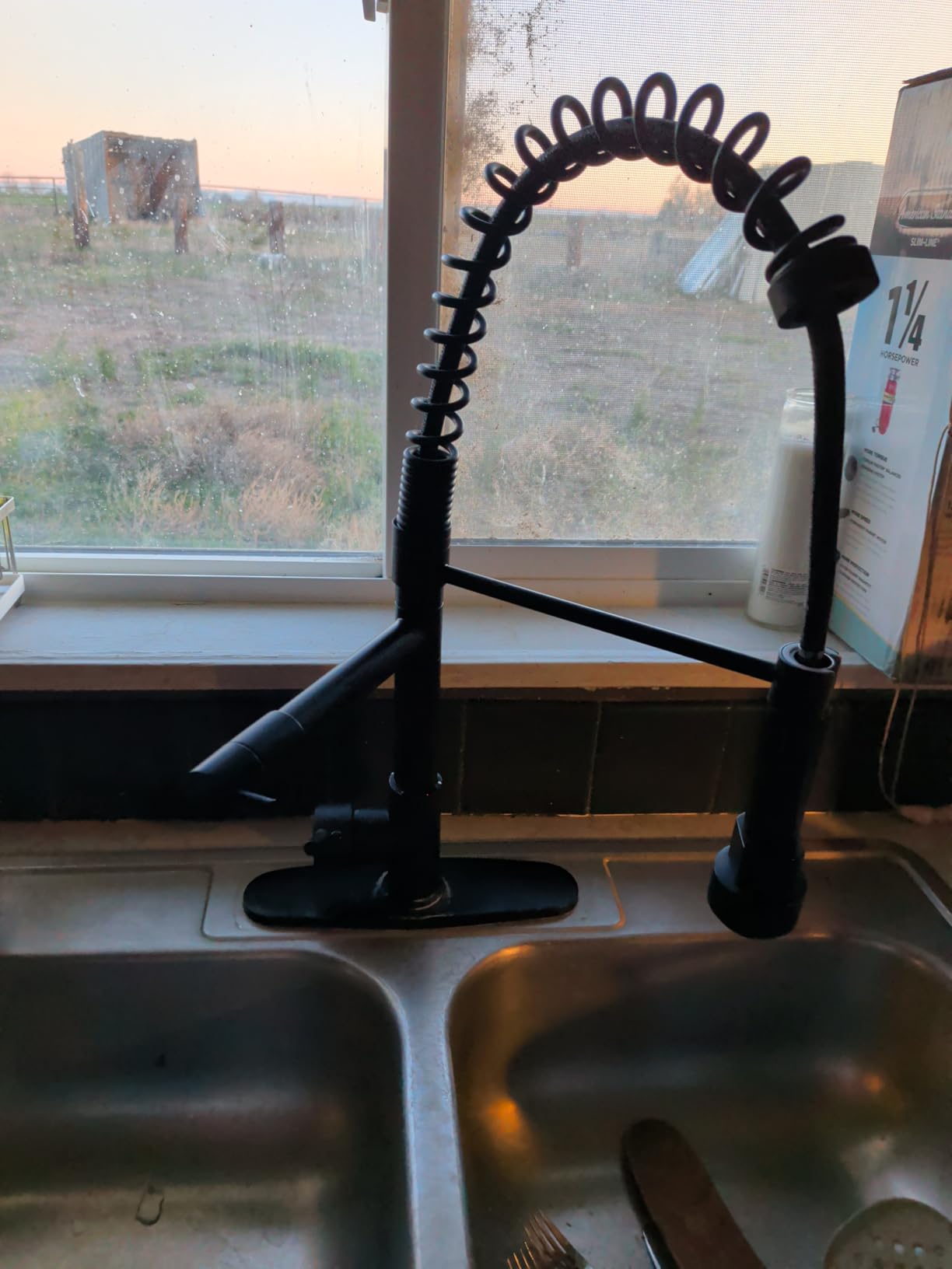 GIMILI Smart Touchless Kitchen Sink Faucet with Pull Down Sprayer, Motion Sensor Activated Hands-Free Single Handle Kitchen Faucet Brushed Nickel customer photo 2
