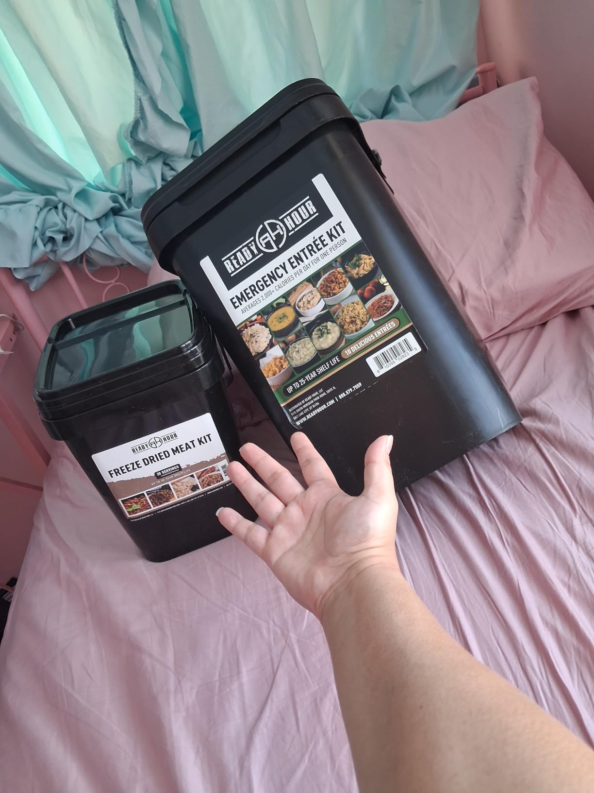 Ready Hour 120 Serving Entree Bucket-Freeze Dried Emergency Food Supply-Survival Meals with Long Shelf Life-Prepper Essentials for Disaster, Camping, Hiking, or Outdoor Use customer photo 1