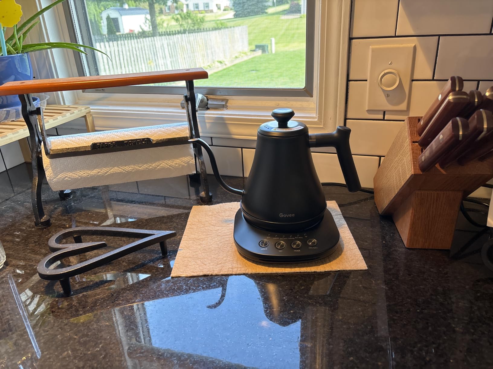 Govee Smart Electric Kettle, WiFi Variable Temperature Gooseneck Tea Kettle customer photo 1