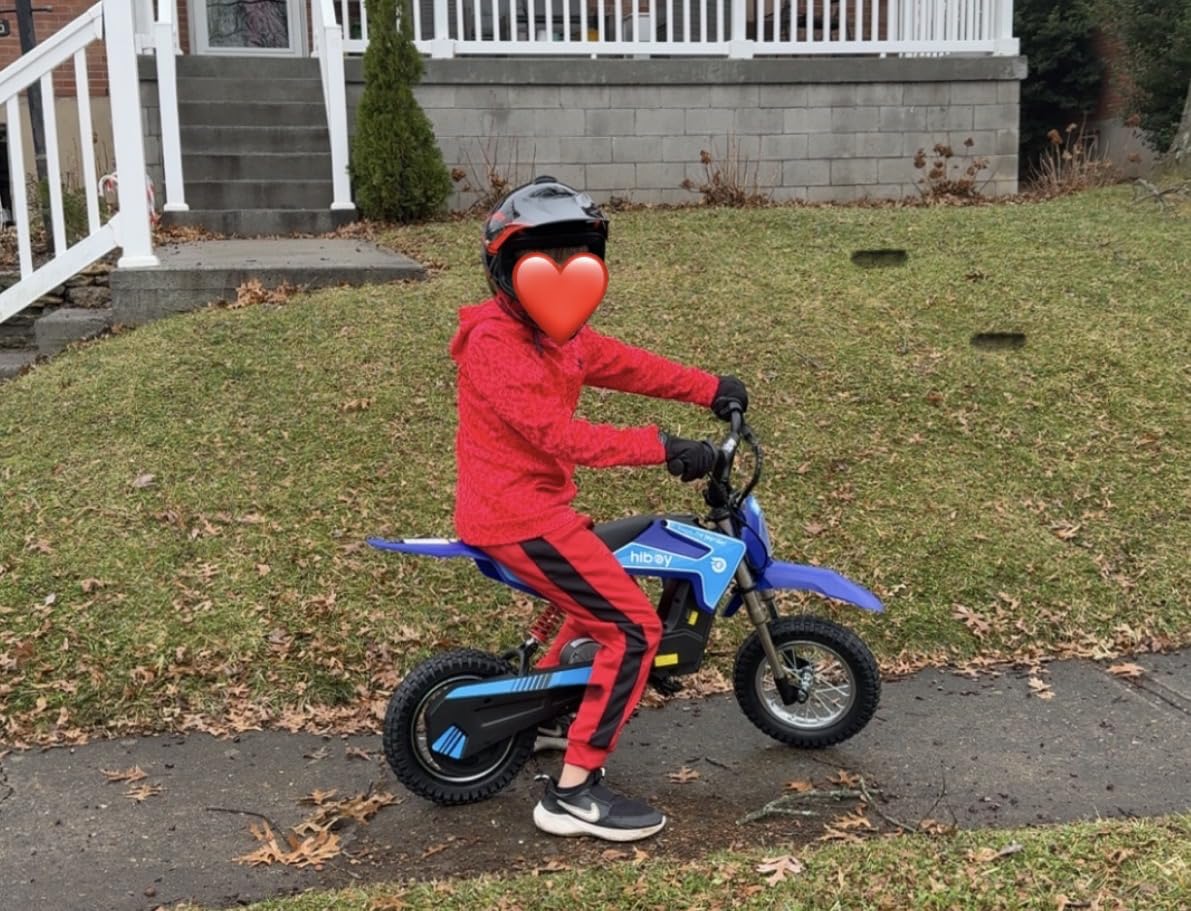 Hiboy DK1 36V Electric Dirt Bike for Kids, 300W & 15.5 MPH, Ages 3-10 customer photo 1